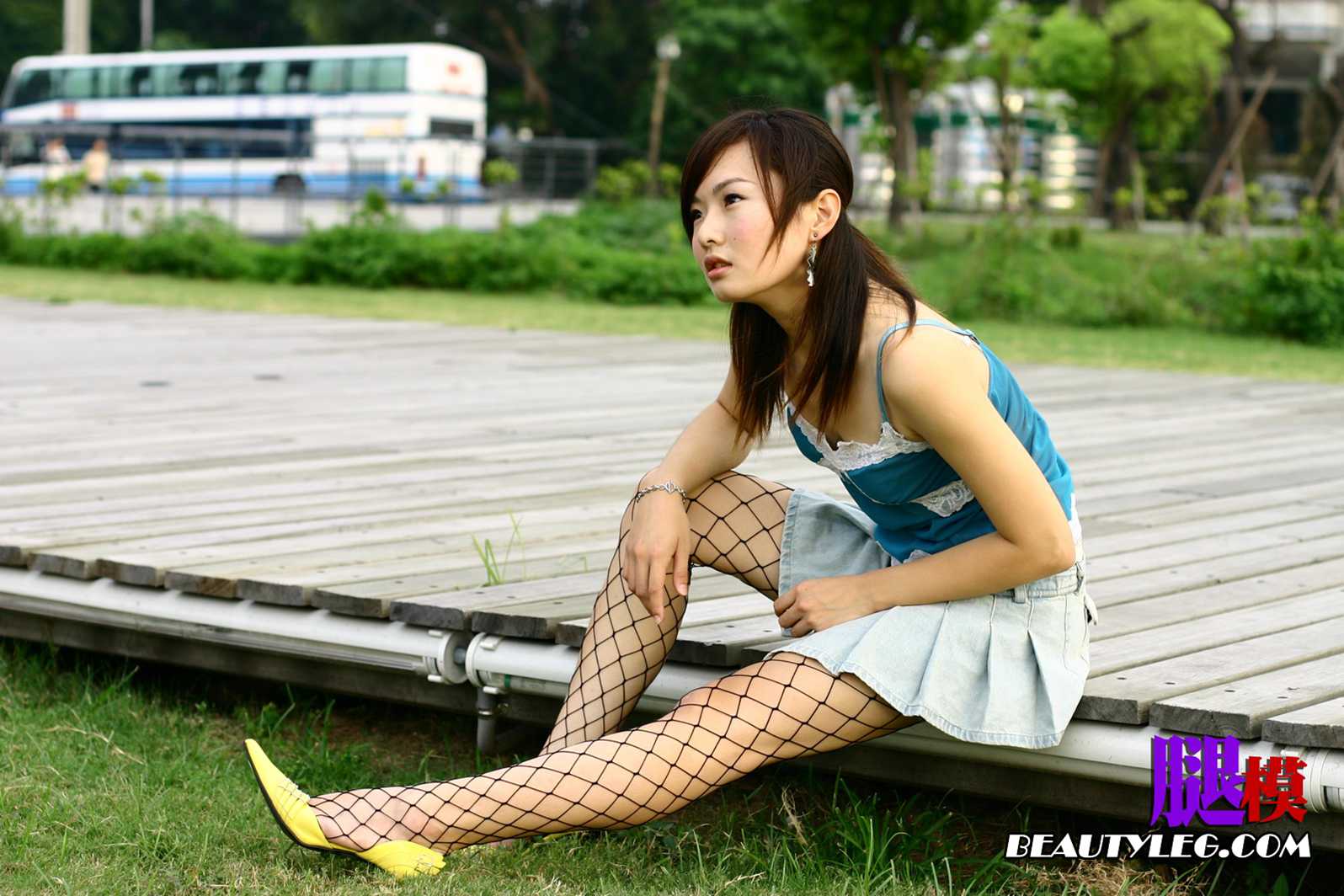 [BeautyLeg] No.003 Carina 台灣台南 20 pics 在现浏览第6张