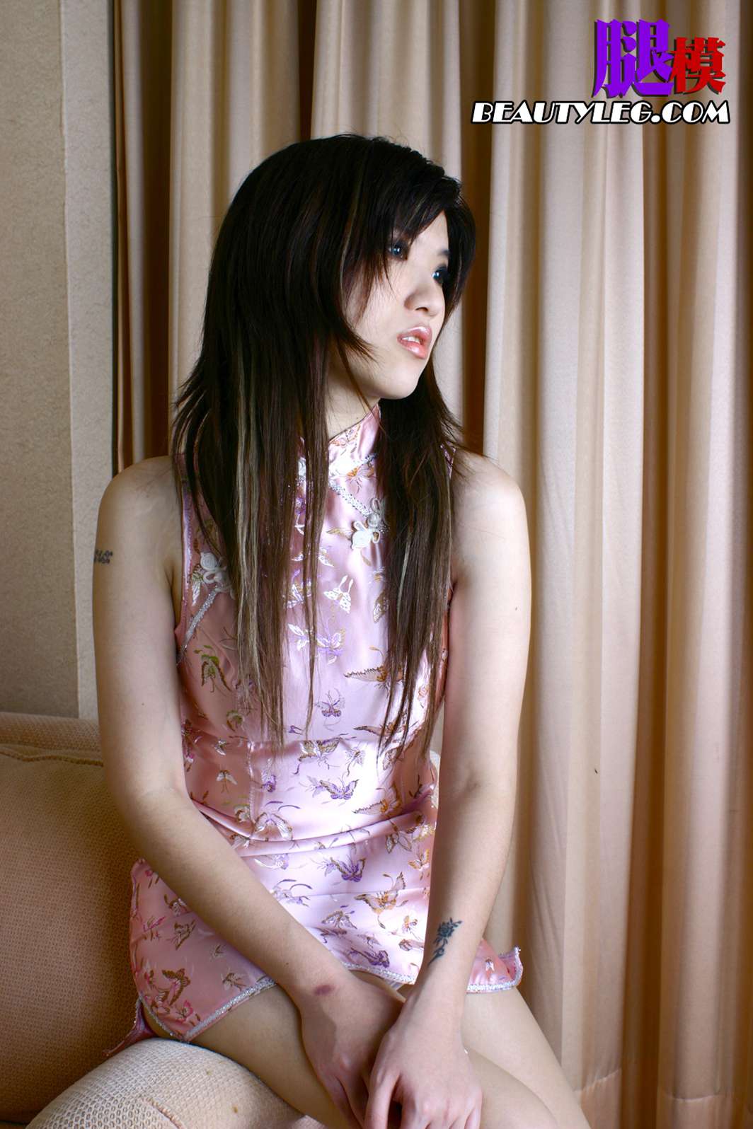 [BeautyLeg] No.009 LuLu 第一期 台灣高雄 113 pics 在现浏览第21张