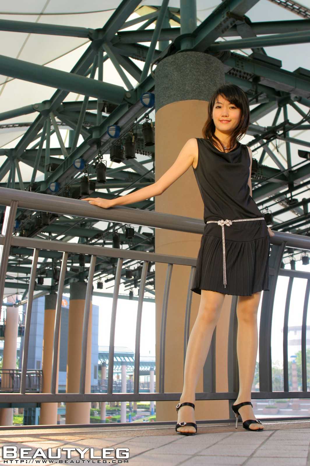 [BeautyLeg] No.049 PinPin 在现浏览第31张