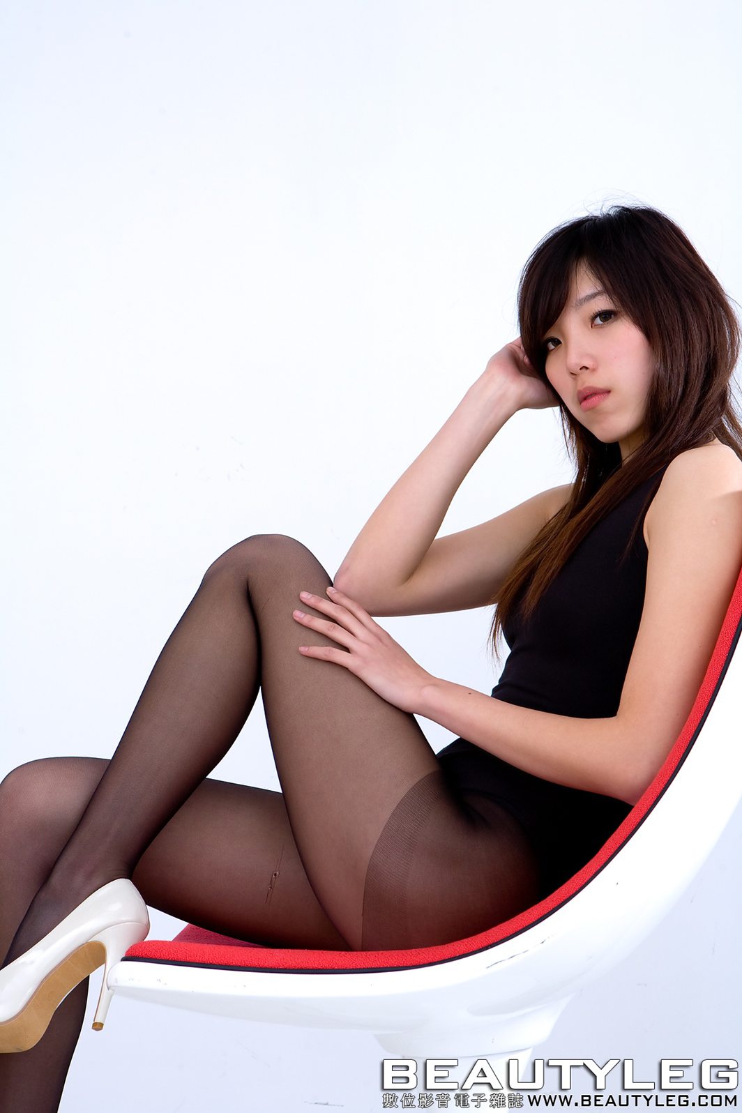 [BeautyLeg] No.230 Mina 在现浏览第1张