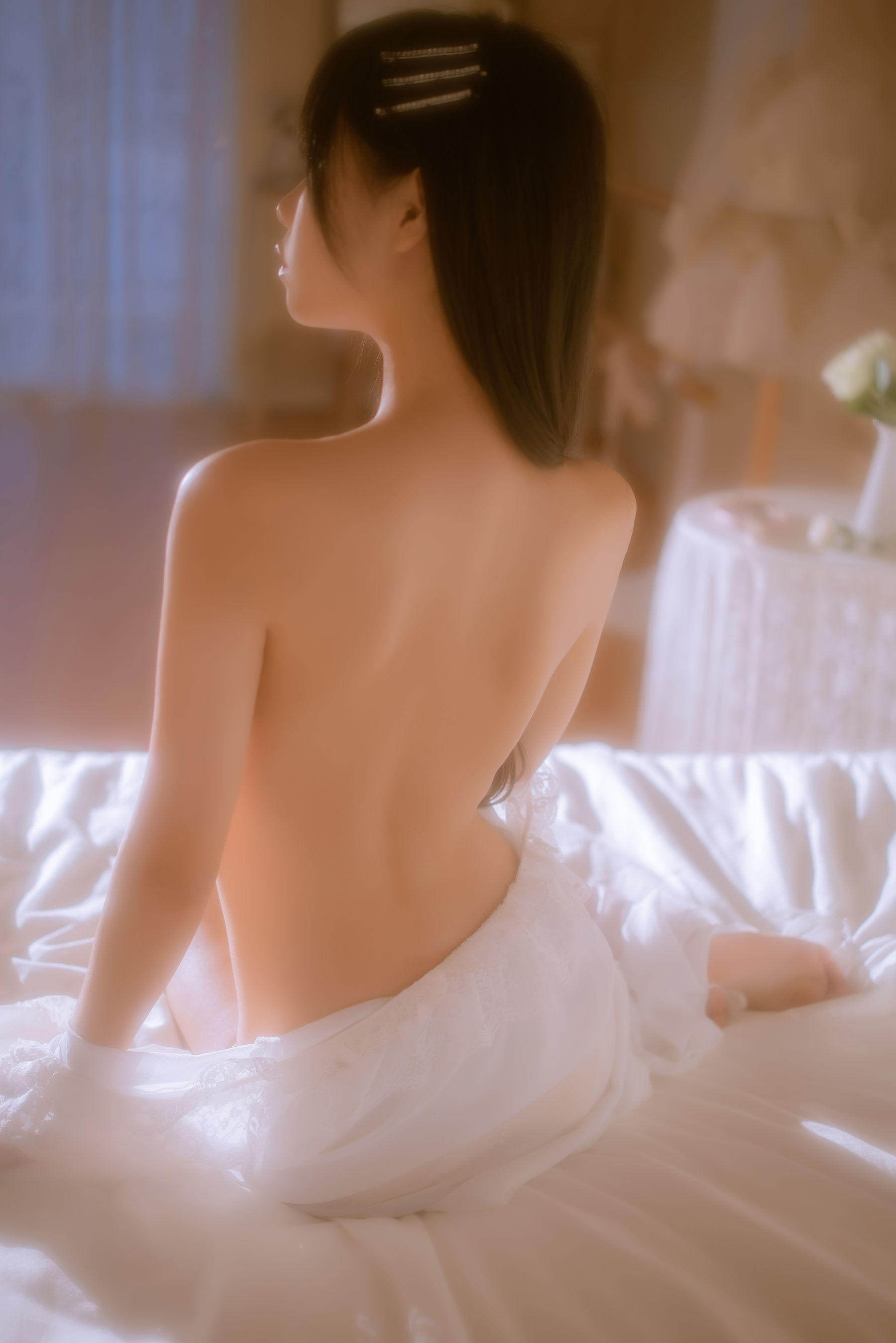 [COS福利] 阳光美少女萌芽儿o0 - 金色套装第16张