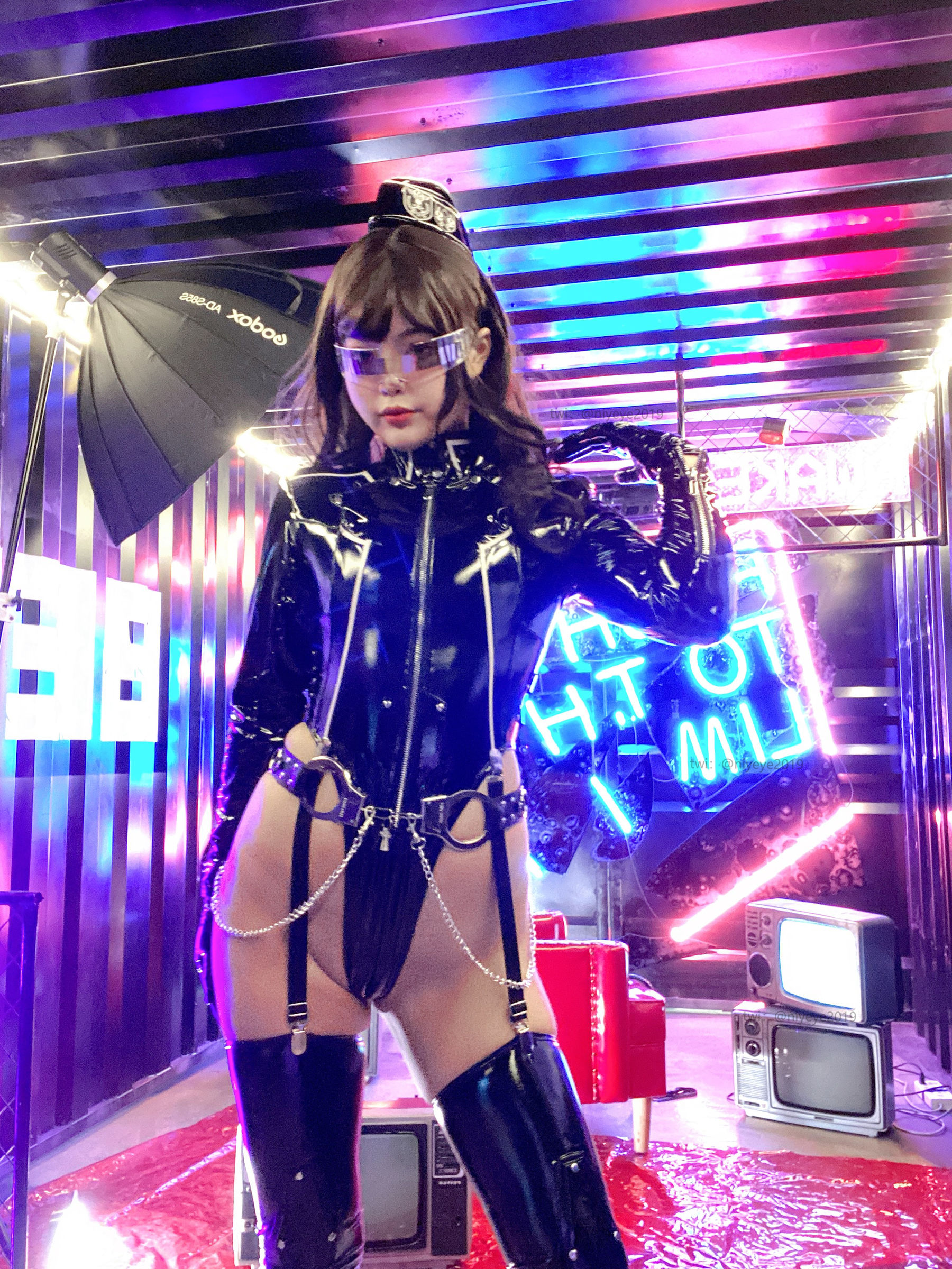 [福利COS] 萌系小姐姐-白烨- - 女王指挥官第28张