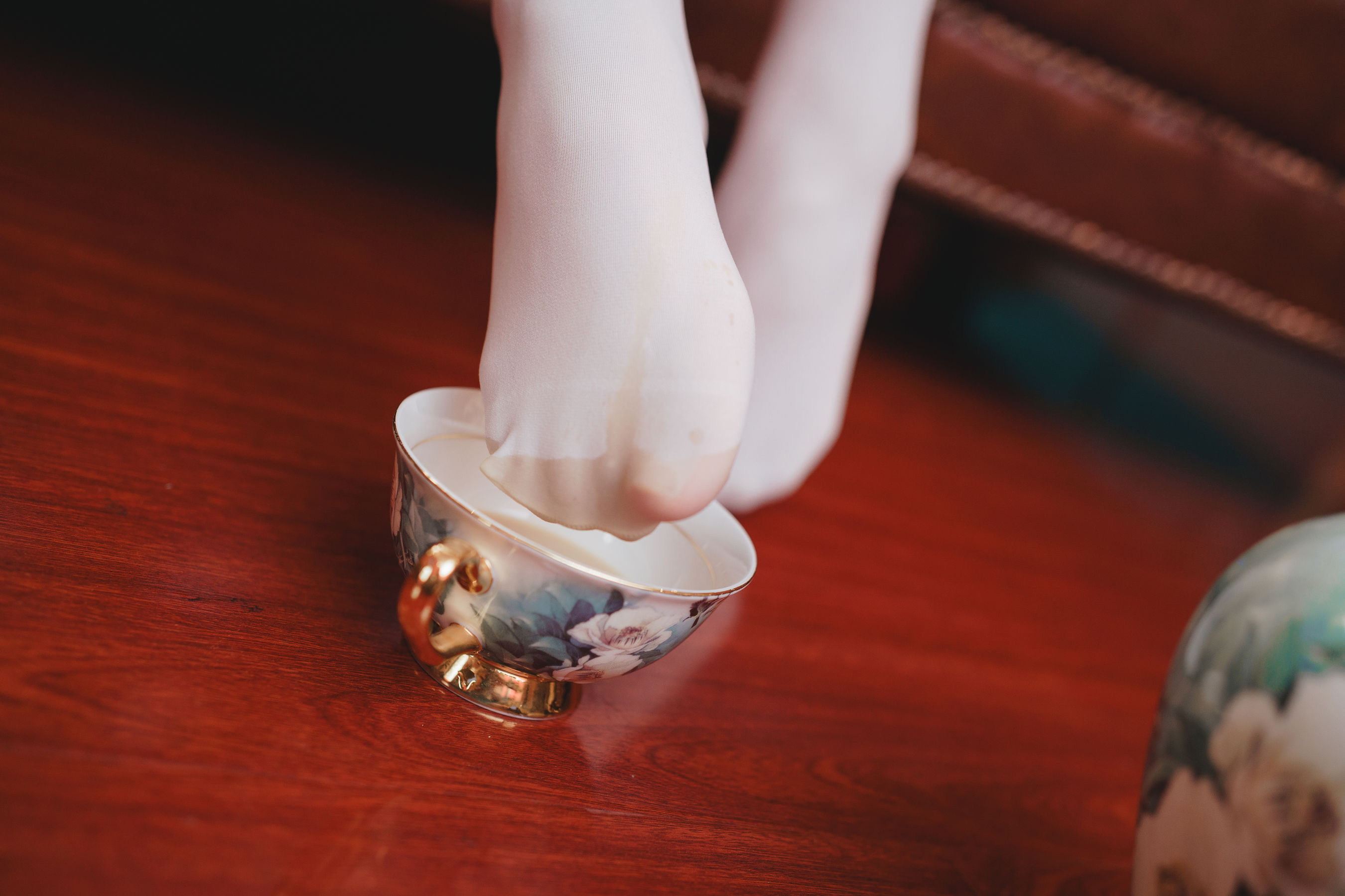 [福利COS] 可爱人气Coser面饼仙儿 - 丝袜奶茶第14张