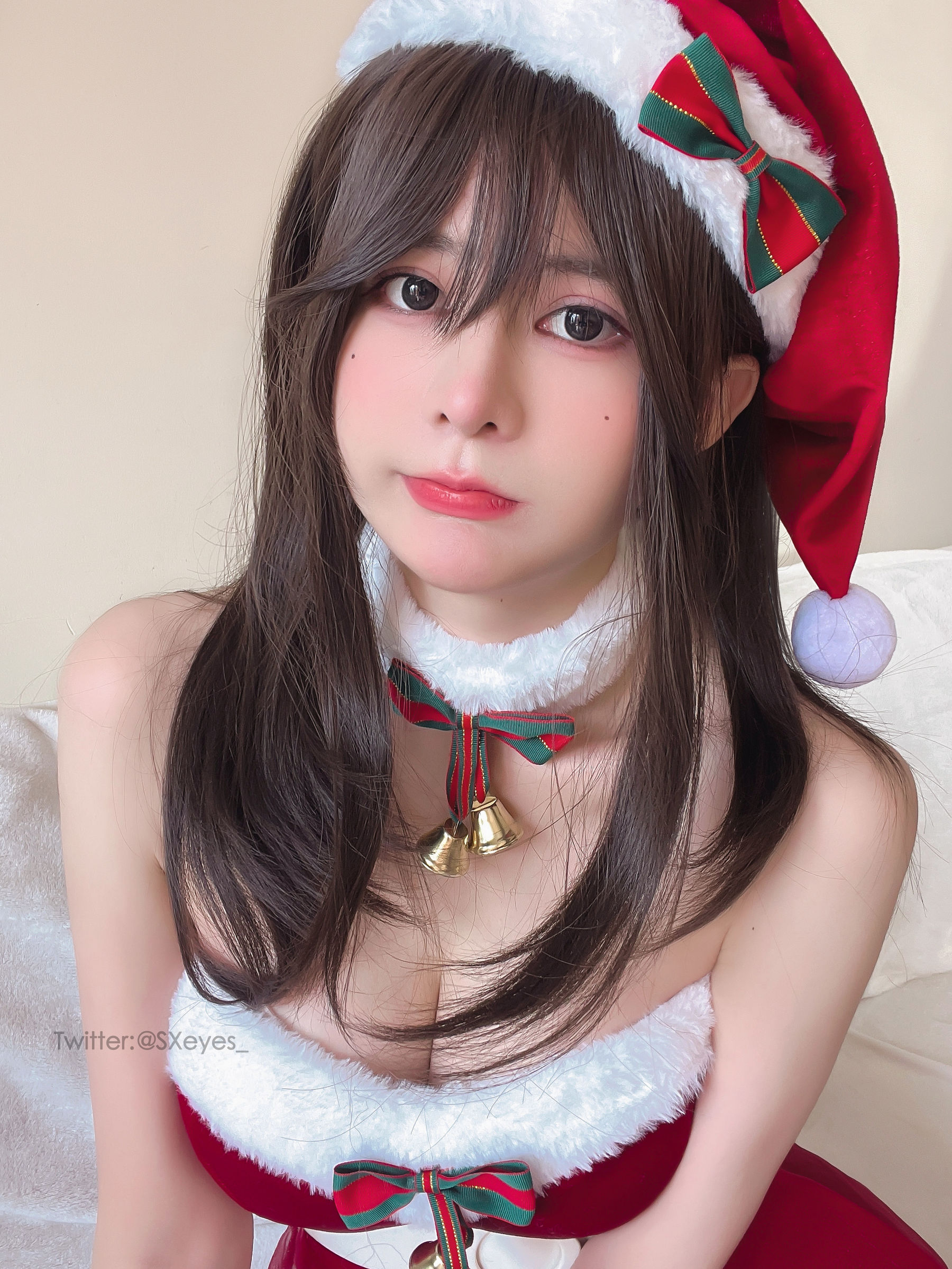 [网红COS] 萌妹子眼酱大魔王w - 圣诞老人第7张