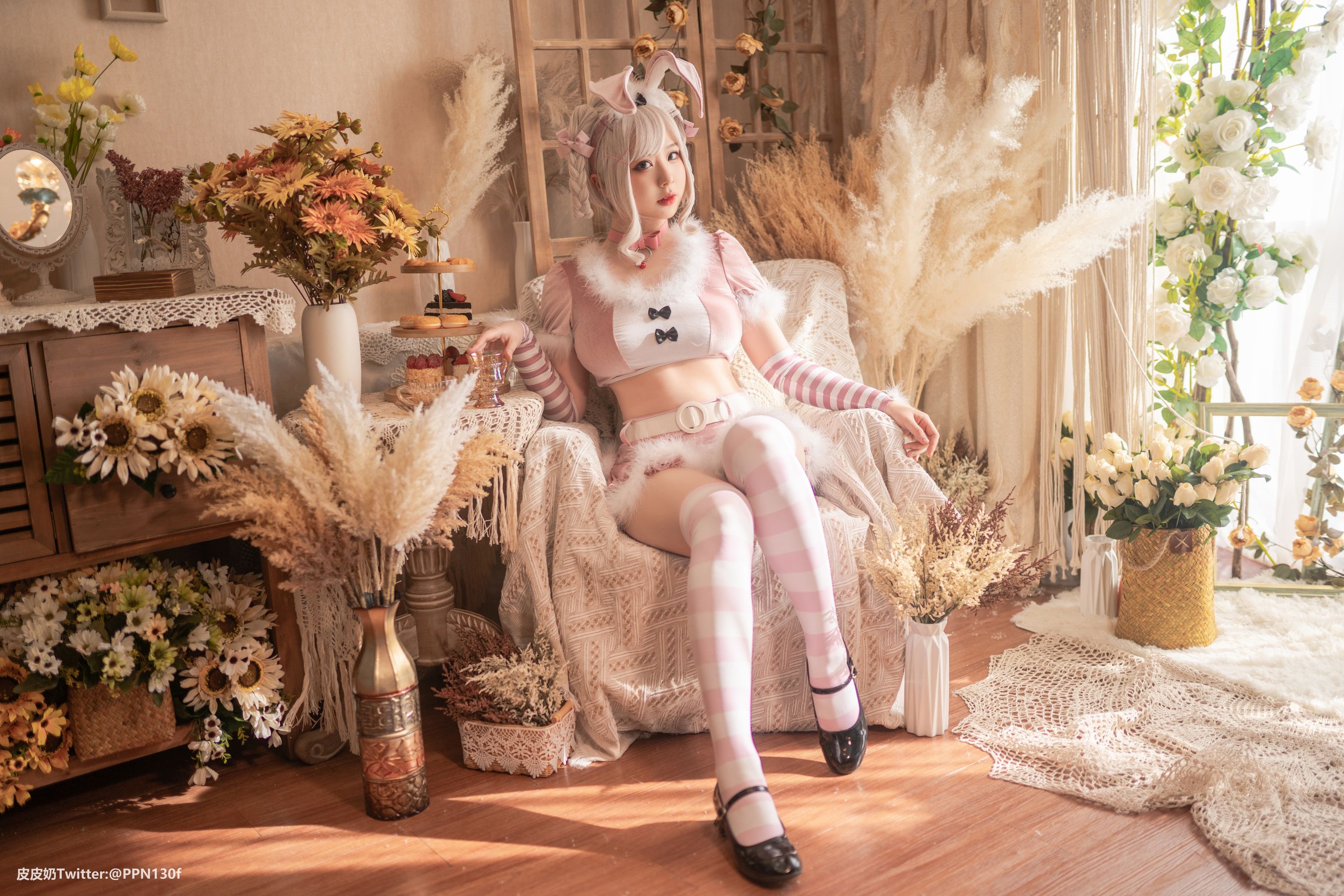 [网红COS] 皮皮奶可可爱了啦 - 粉色兔兔第11张