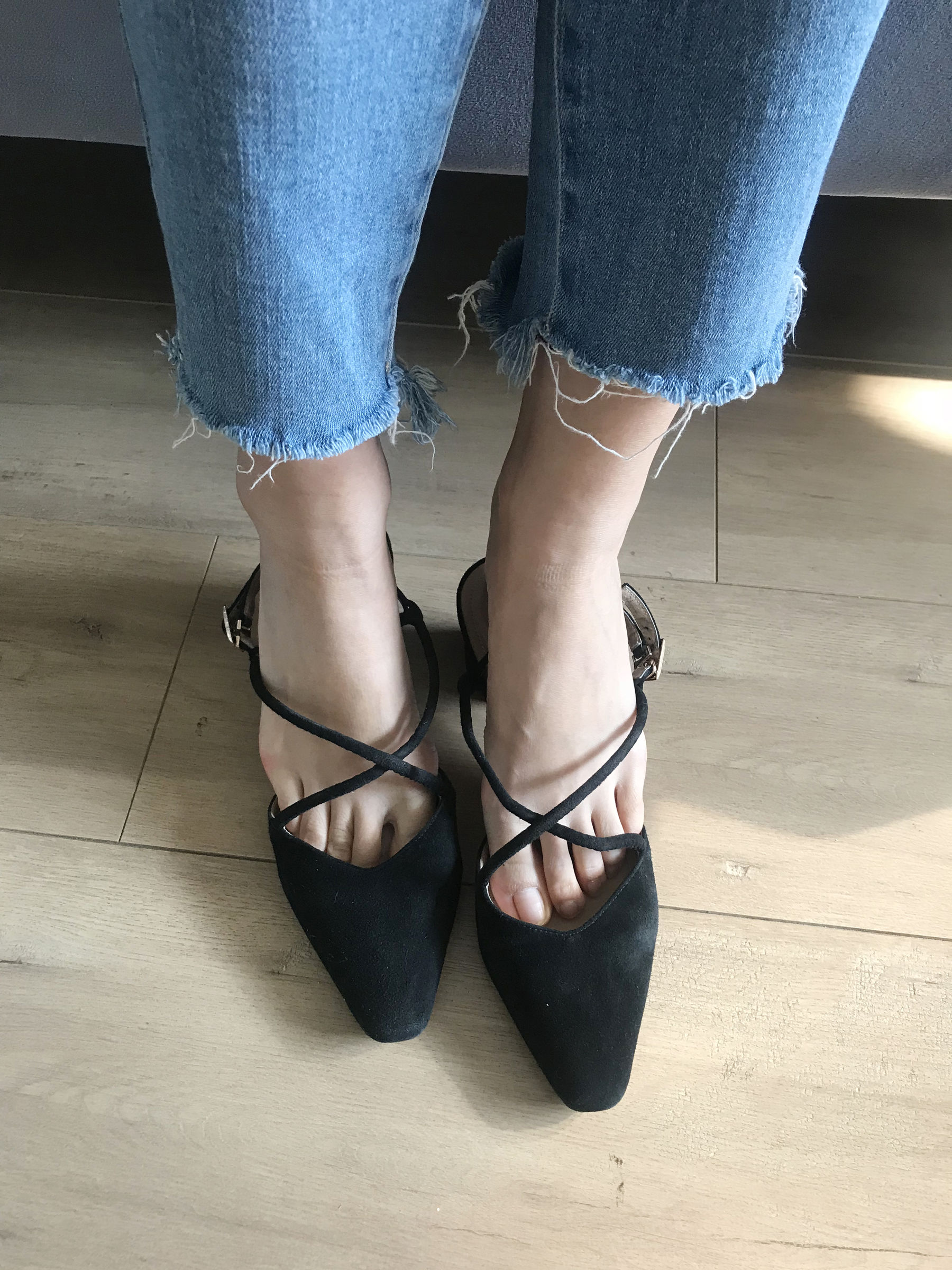 [福利COS] 安乔乔儿(Nia乔乔) No.015 脏脚踩鸡蛋第5张