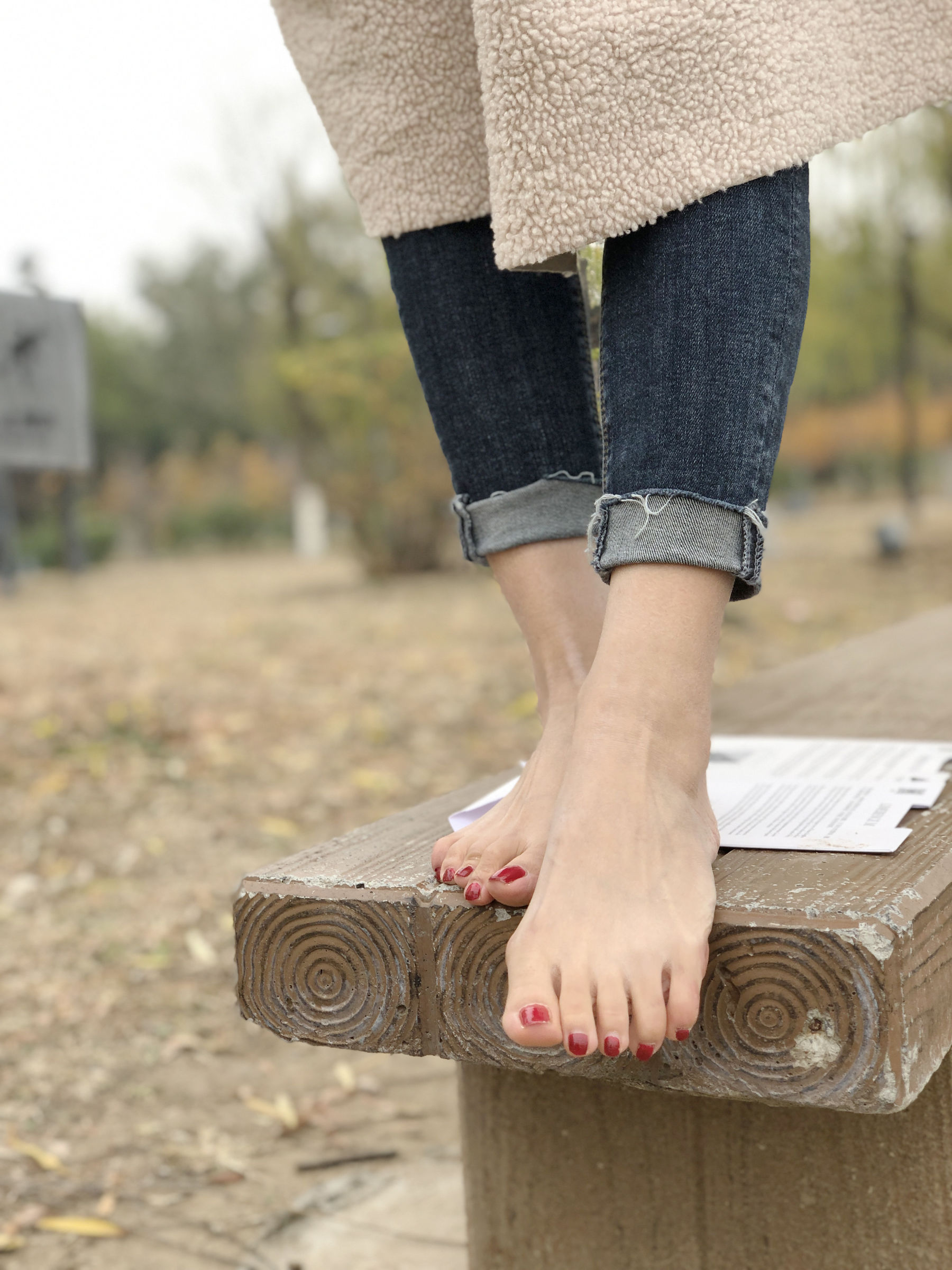 [福利COS] 安乔乔儿(Nia乔乔) No.010 红甲裸足第8张