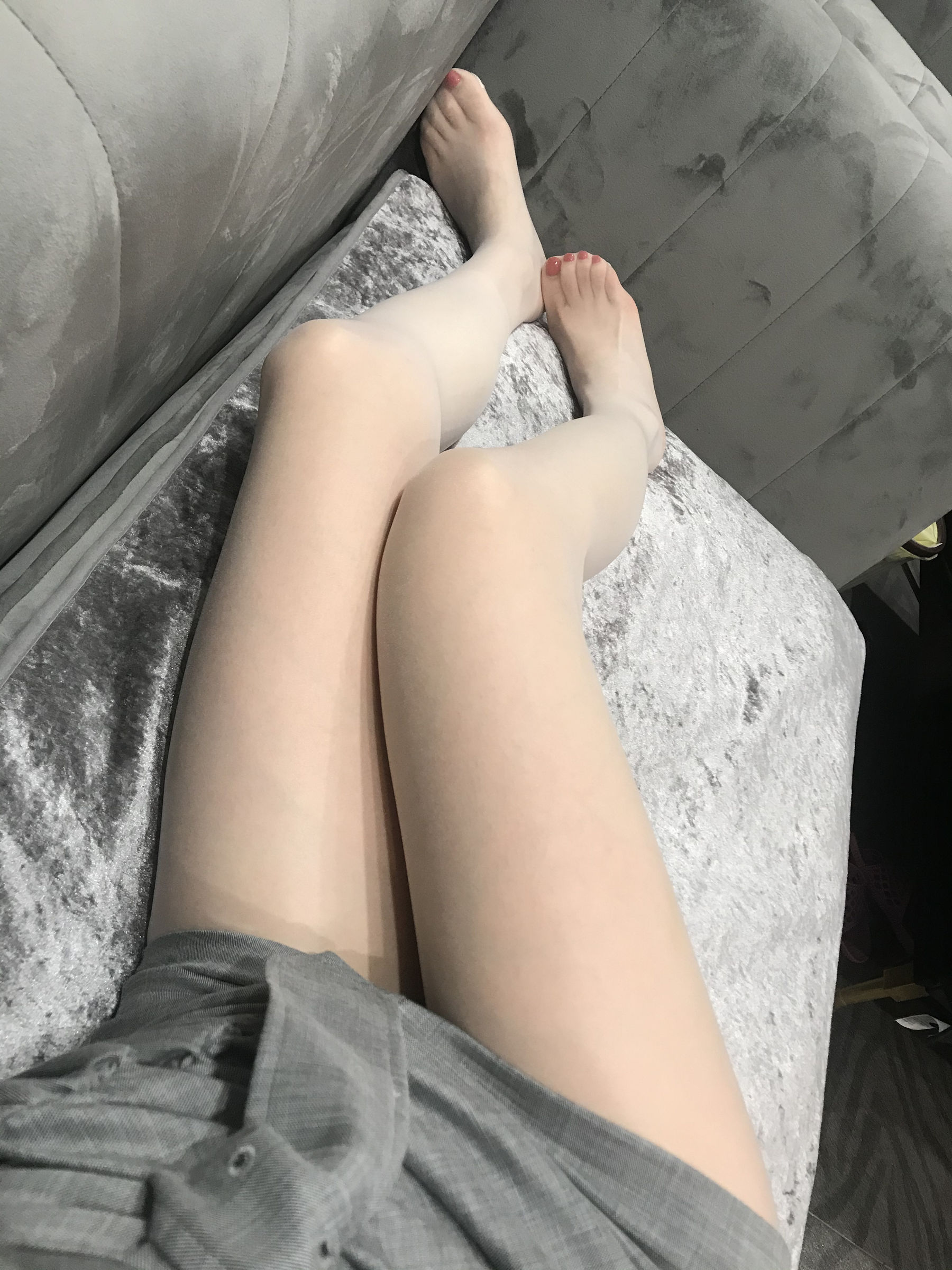 [福利COS] 丝足博主麋鹿_Monroe 2020.04.20 红高黑丝第28张