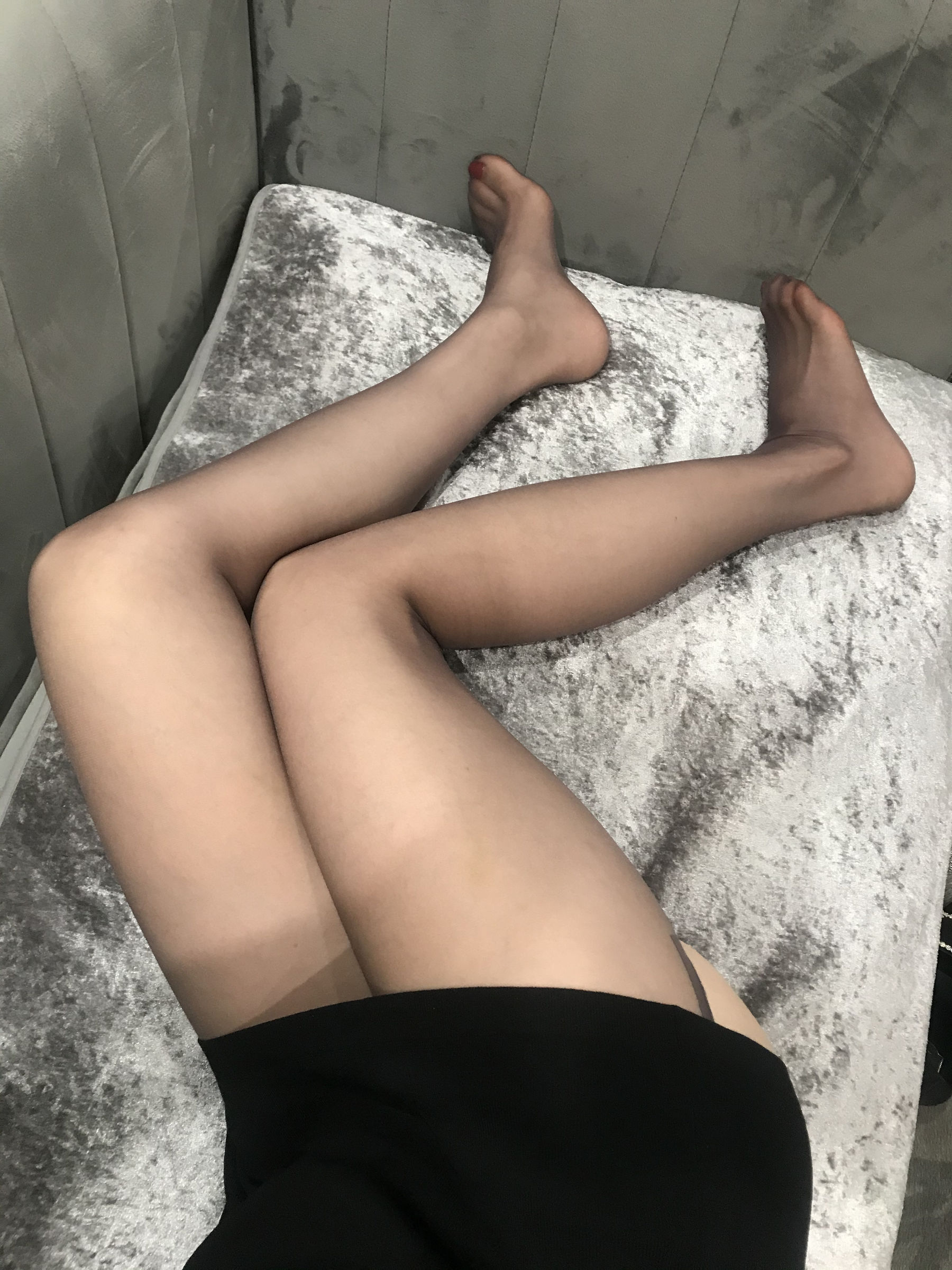 [福利COS] 丝足博主麋鹿_Monroe 2020.04.20 红高黑丝第14张