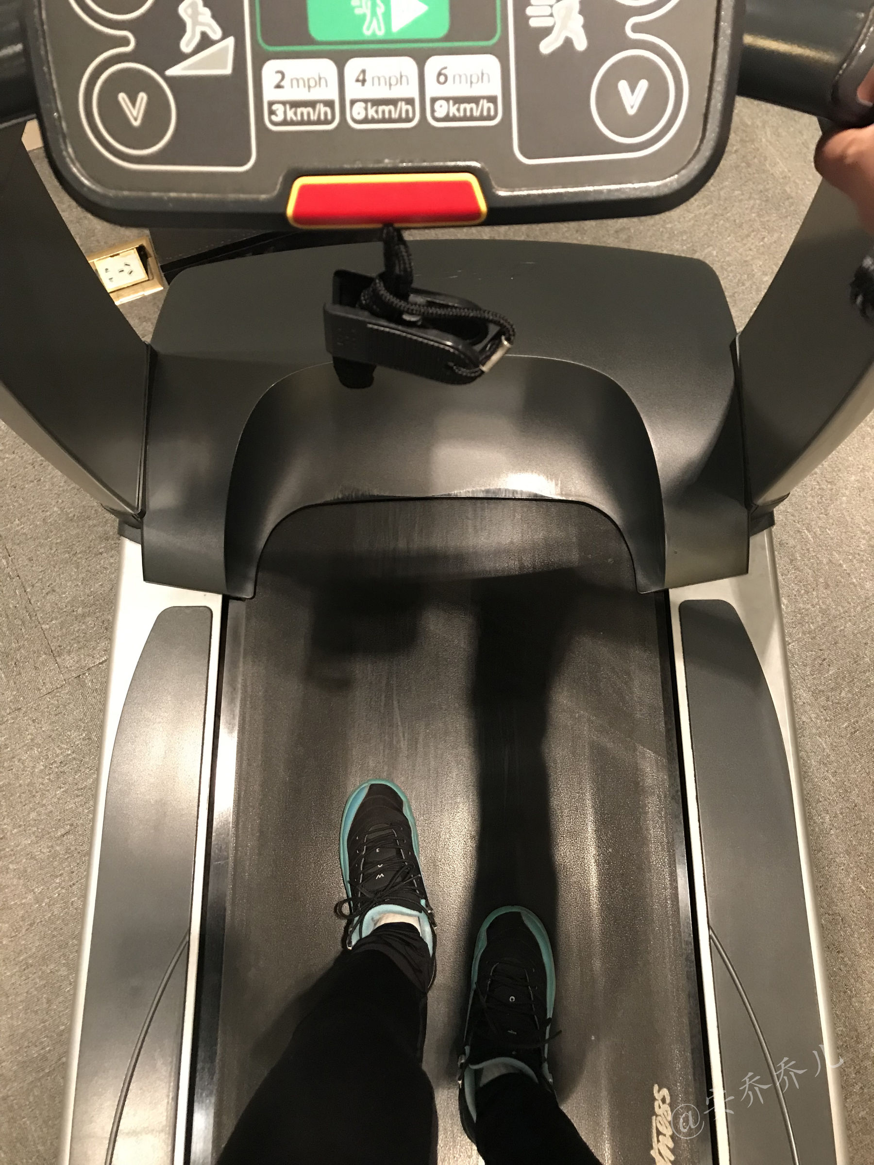 [福利COS] 安乔乔儿(Nia乔乔) No.019 健身房白袜第36张