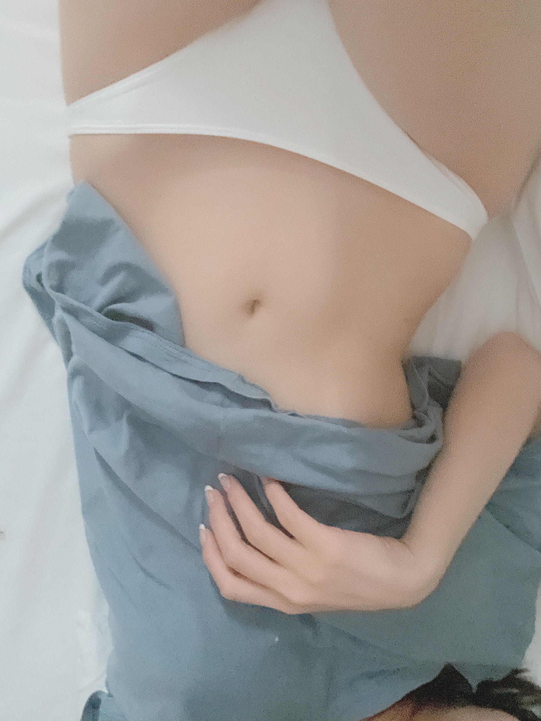 [福利COS] 日本甜美COSERけんけん[fantia] 2021.10 写真合集第25张