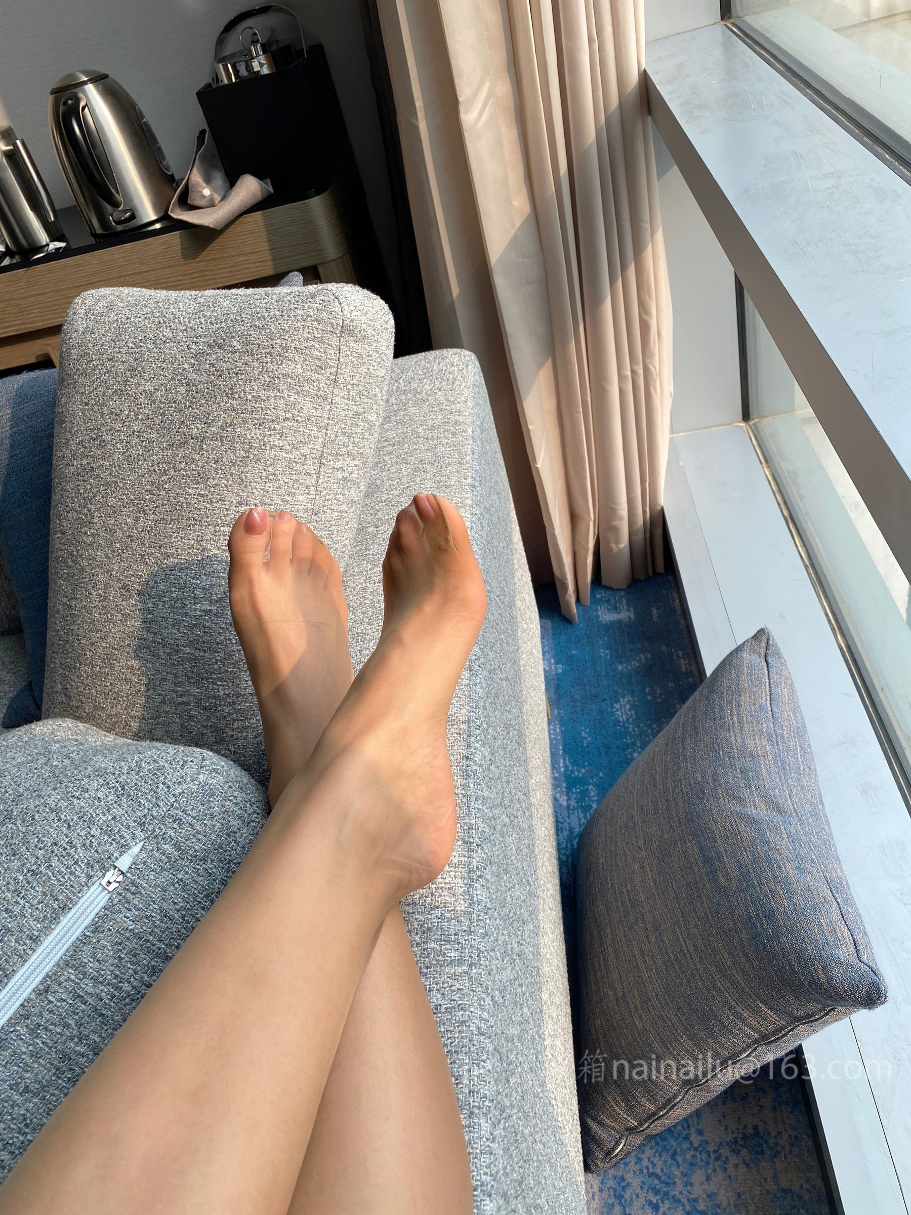 [福利COS] 安乔乔儿(Nia乔乔) No.033 包臀裙肉丝第31张