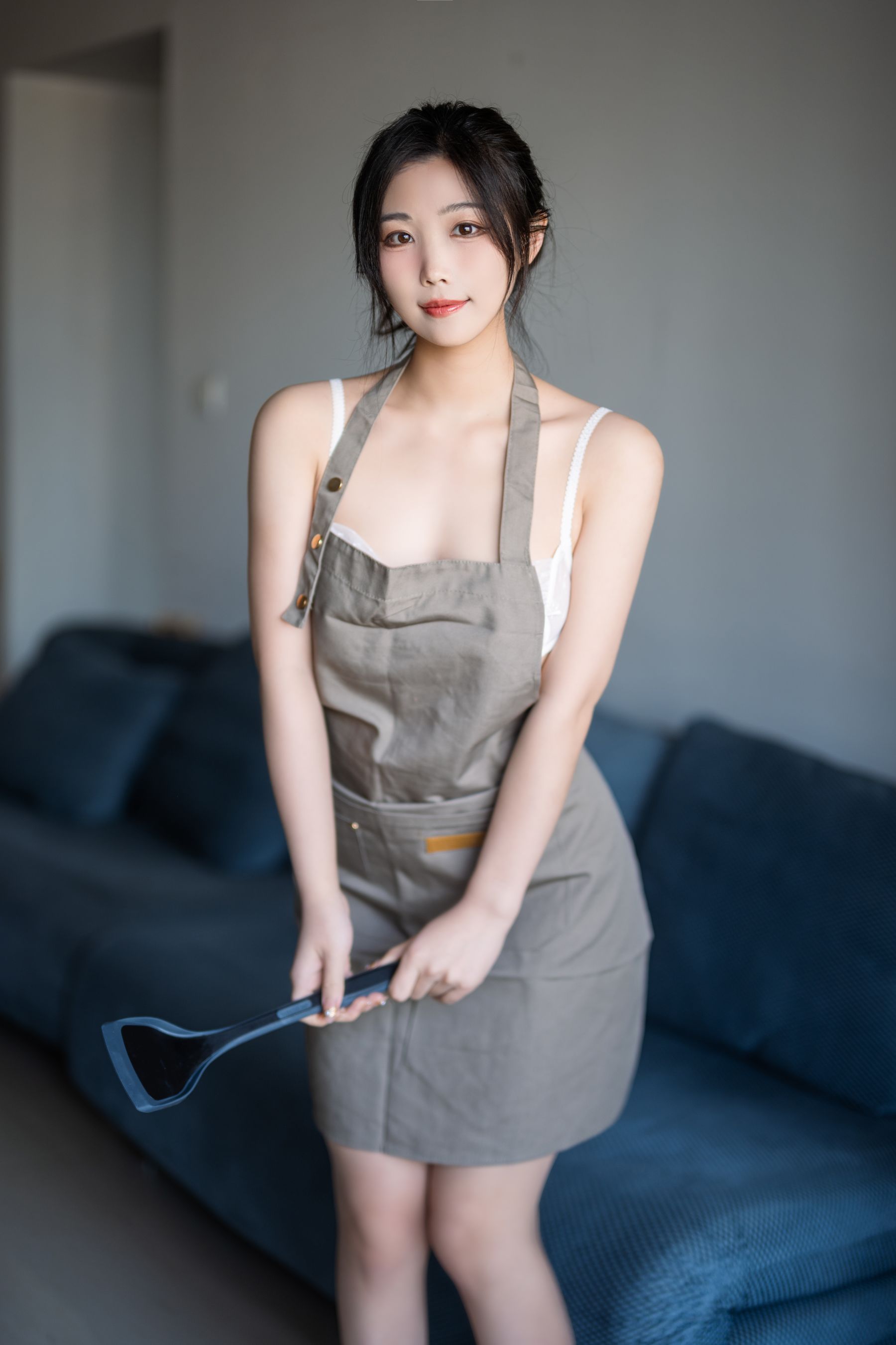 [福利COS] Cosplay汪知子 - 围裙第7张