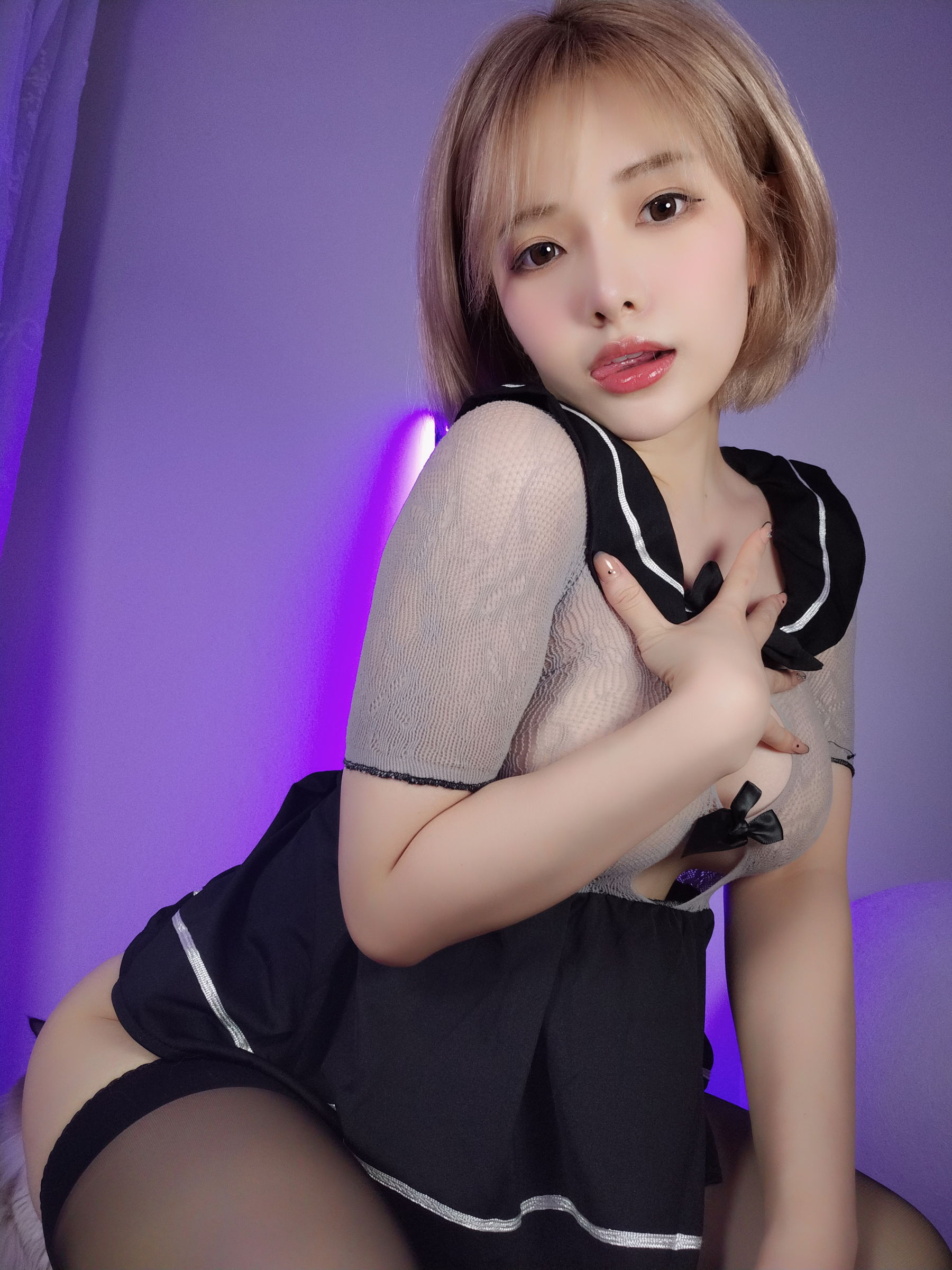 [福利COS] 动漫博主雯妹 - 网纱JK第4张