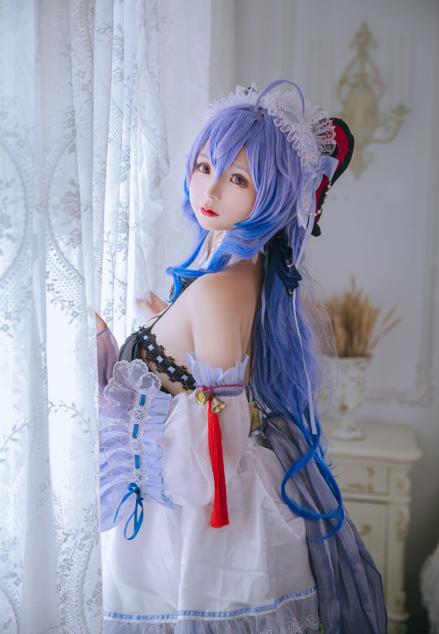 [福利COS] Cosplay日奈娇 - 甘雨女仆第1张