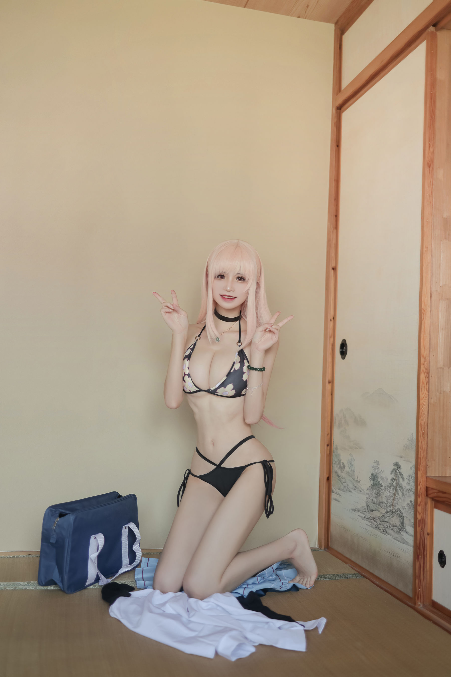 [福利COS] 动漫博主爱老师_PhD - 喜多川海梦 校服 泳装第1张