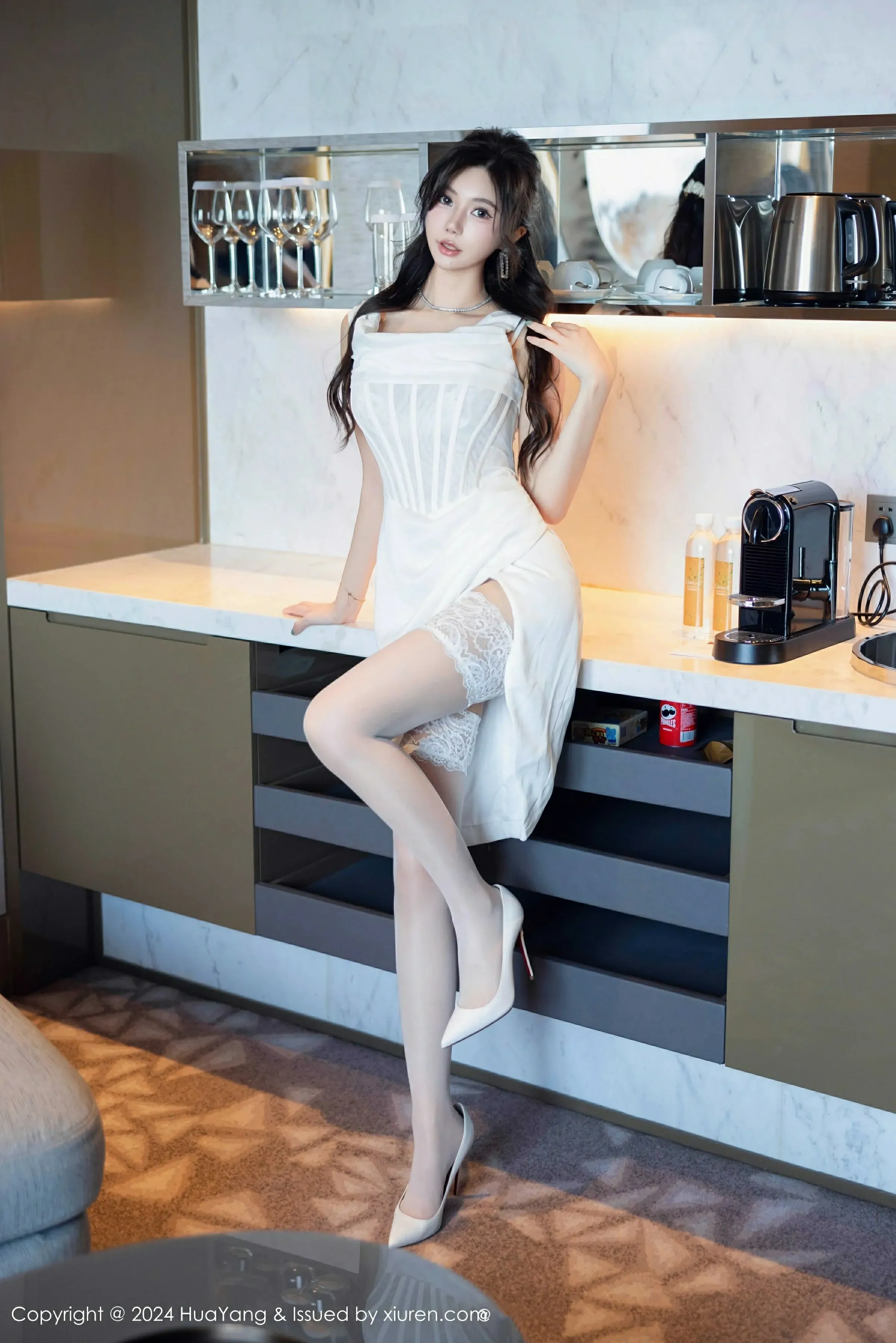  HuaYang花漾 VOL.612 绮里嘉ula [86P]第4张