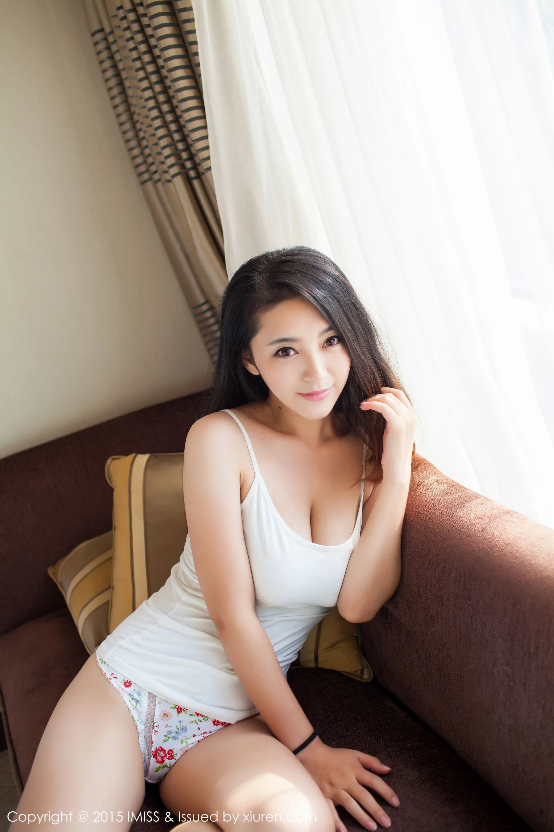  夏茉GIGI《家居小清凉+性感猫女装》 爱蜜社IMiss Vol.024第1张