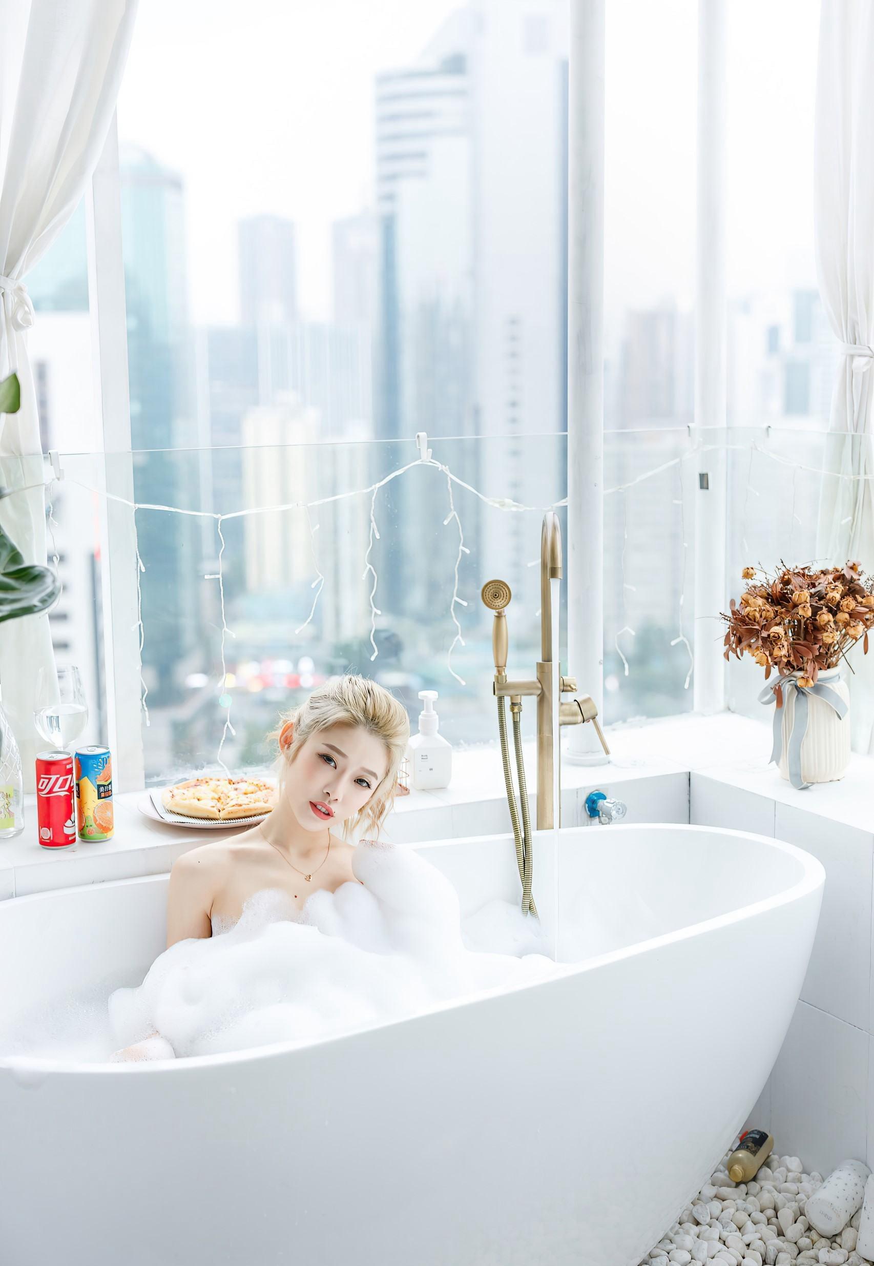 IMiss爱蜜社 Vol.490 luvian本能第4张