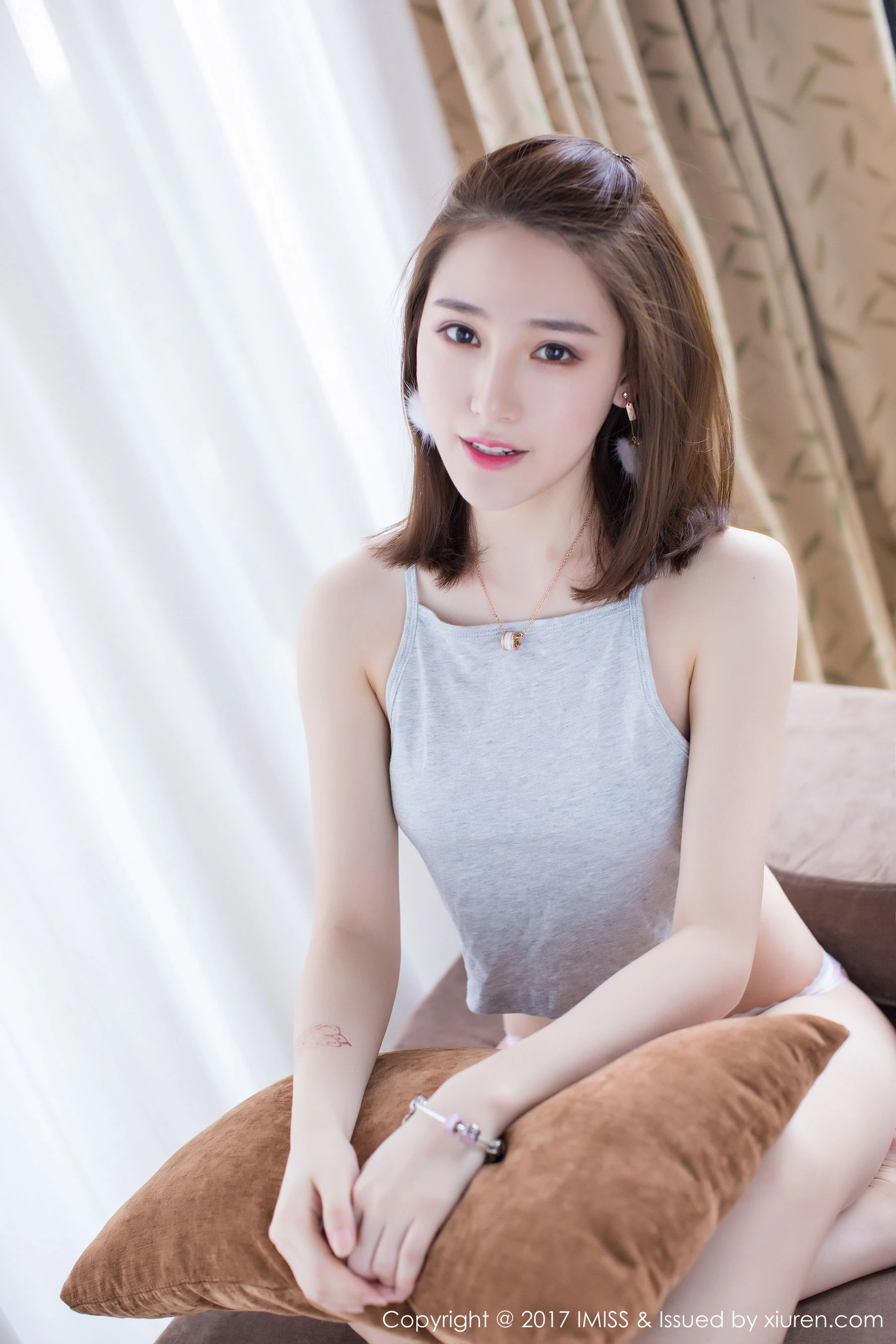  刘奕宁Lynn《蕾丝内衣+性感肚兜》 爱蜜社IMiss Vol.186第5张