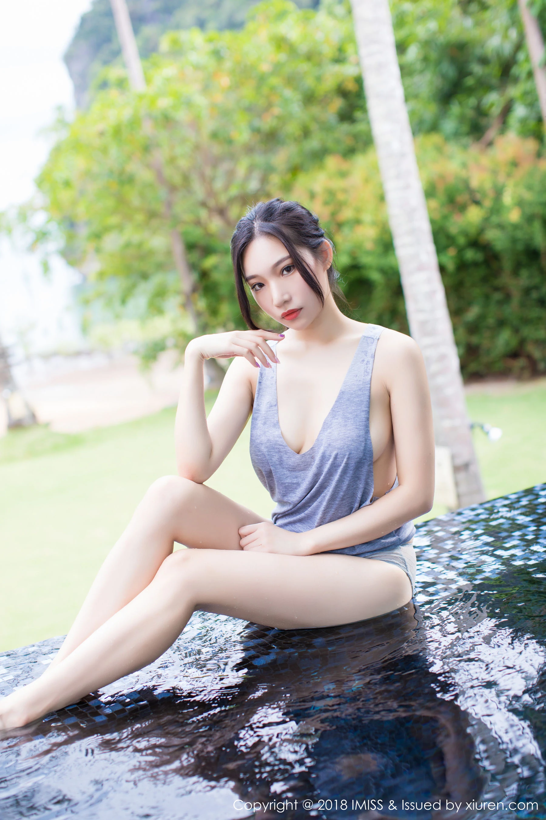  小狐狸Sica《极致诱惑的黑丝美腿》 爱蜜社IMiss Vol.219第17张