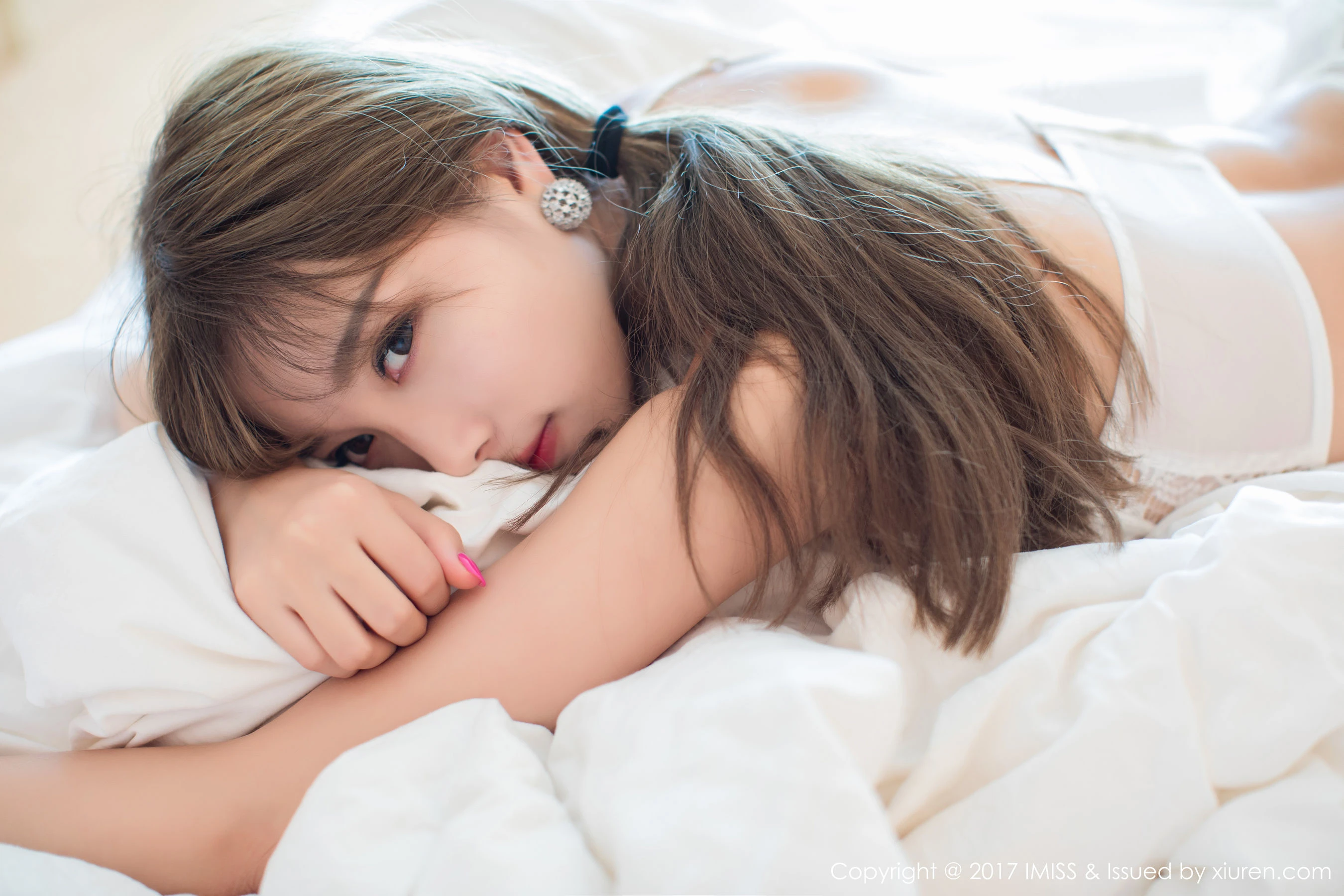  杨晨晨sugar《蕾丝网袜与性感比基尼》 爱蜜社IMiss Vol.183第4张