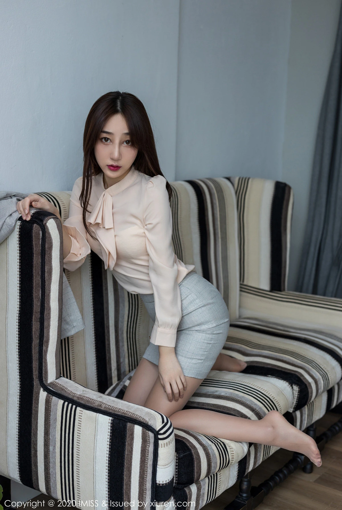  爱蜜社 VOL.435 九月生第4张