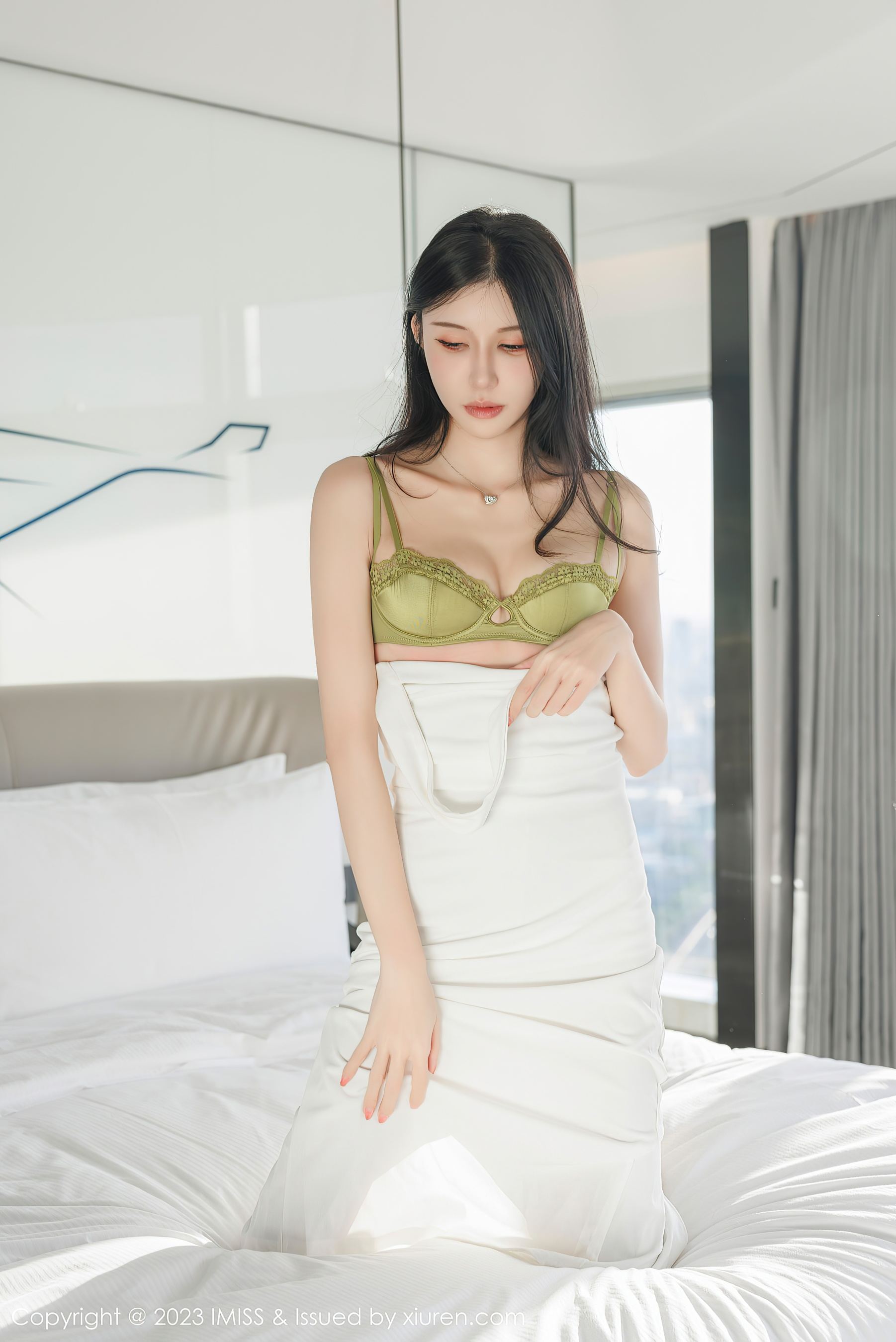  爱蜜社 VOL.750 泥鳅鳅 丝袜美腿第1张