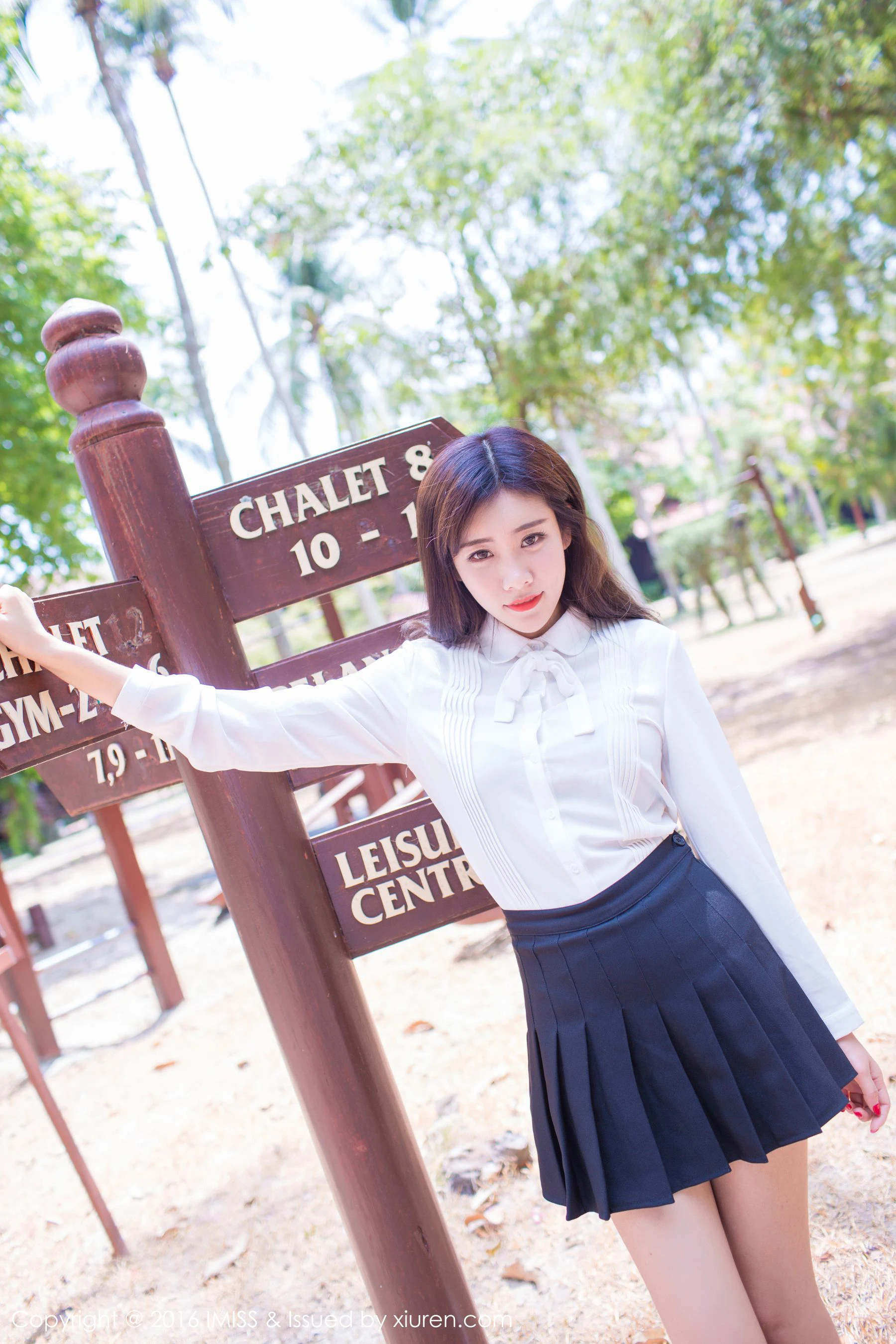 程小烦不烦《性感比基尼和白衬衫+短裙》 爱蜜社IMiss Vol.089第12张