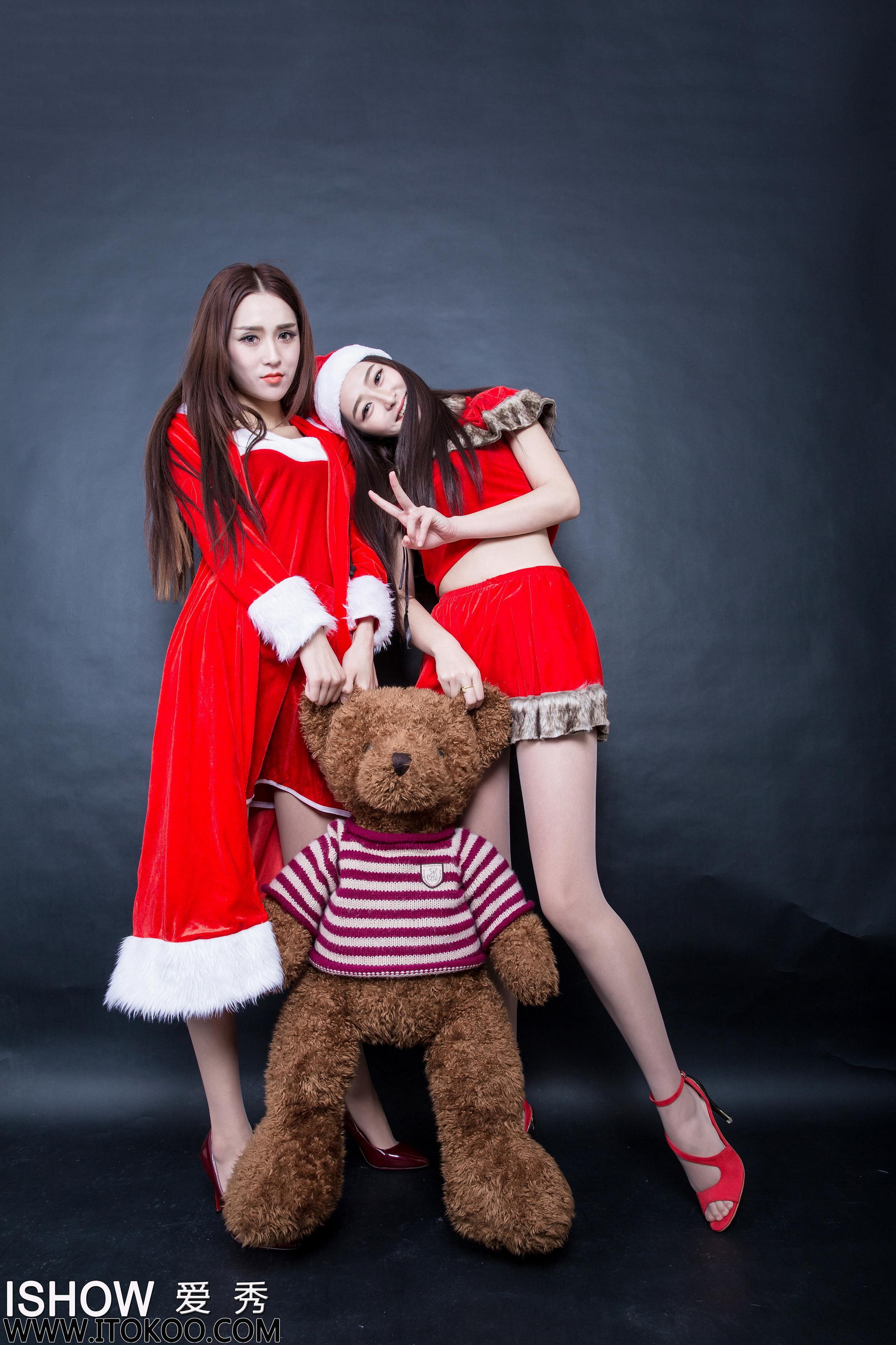 [ISHOW爱秀]红色圣诞女郎制服美女 小汝Ruby与小煜CC 肉丝美腿祝贺大家圣诞快乐 2015-12-24 No.023第4张