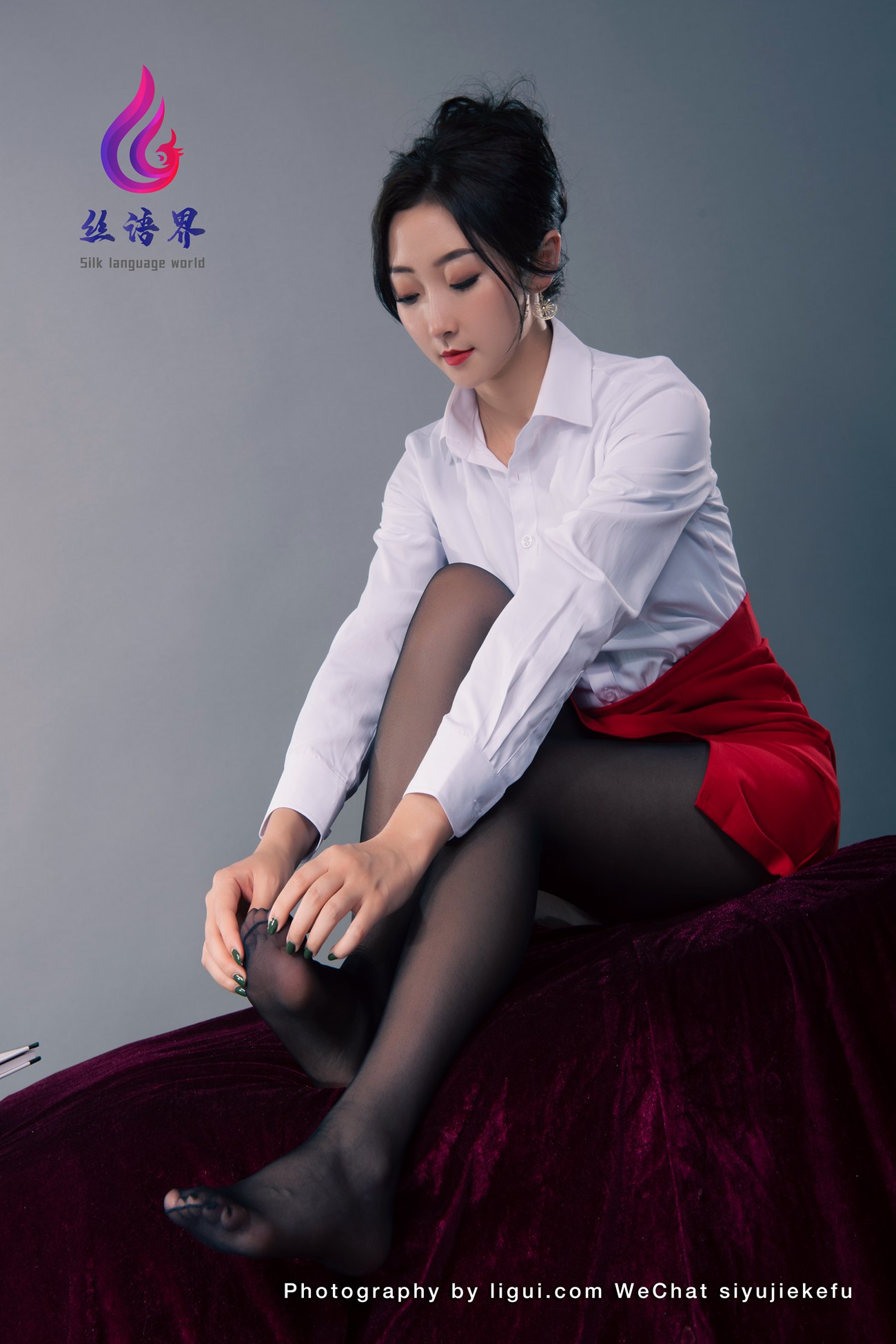 [Ligui丽柜]2022.04.27《那一抹红色》愉心第14张