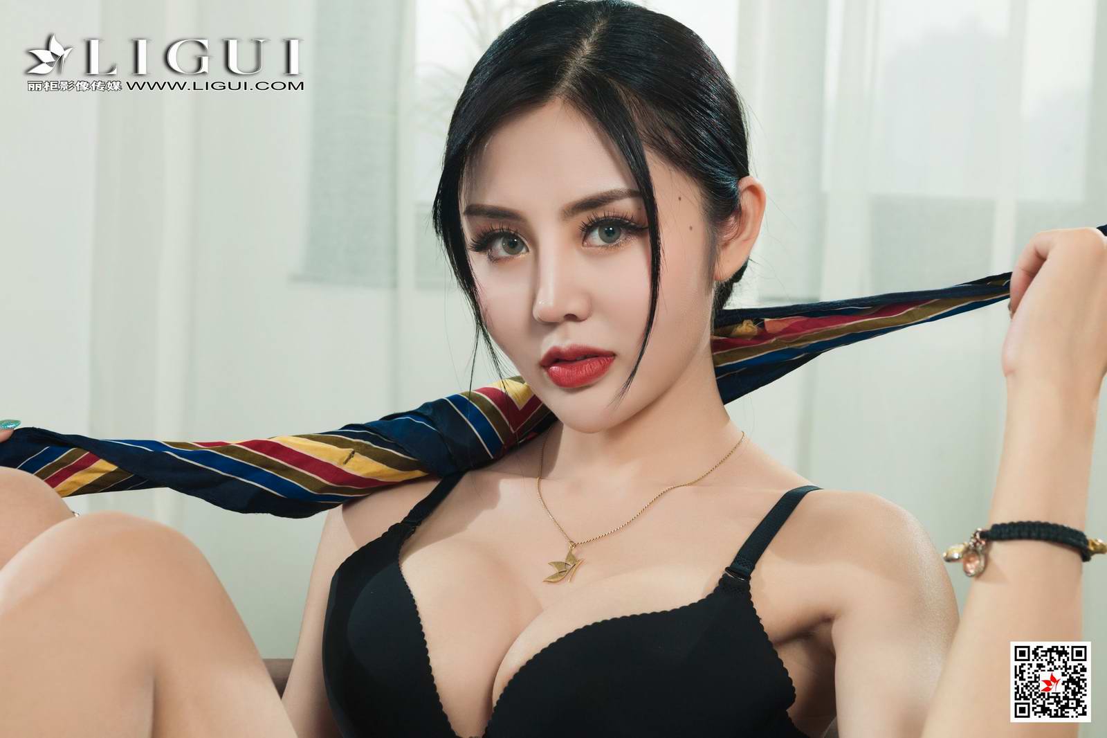 Ligui丽柜 2021.10.04 网络丽人 Model 凉儿第8张