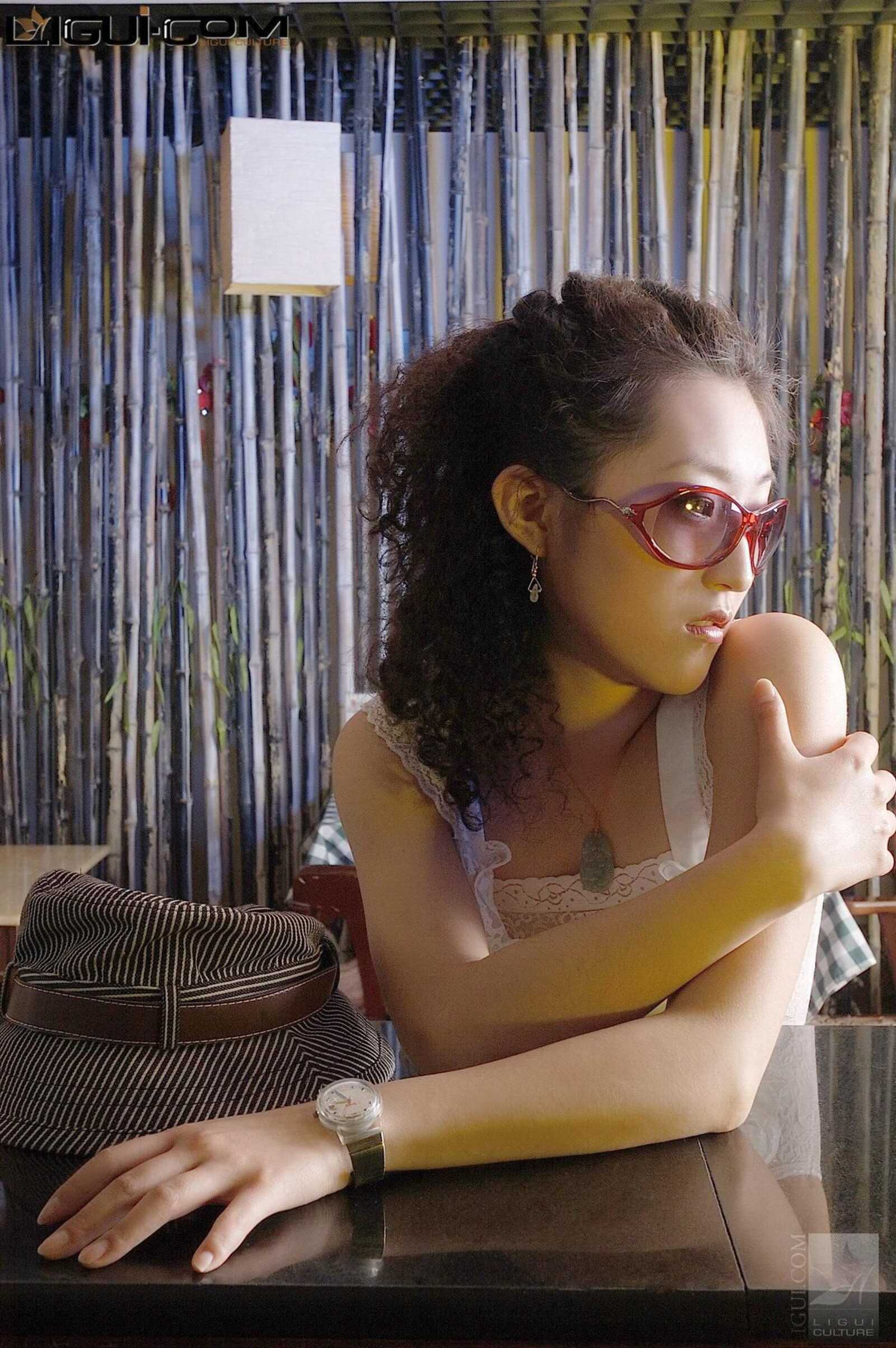 [丽柜LiGui] Model 贾然《吧台就是我秀场》丝足写真第4张