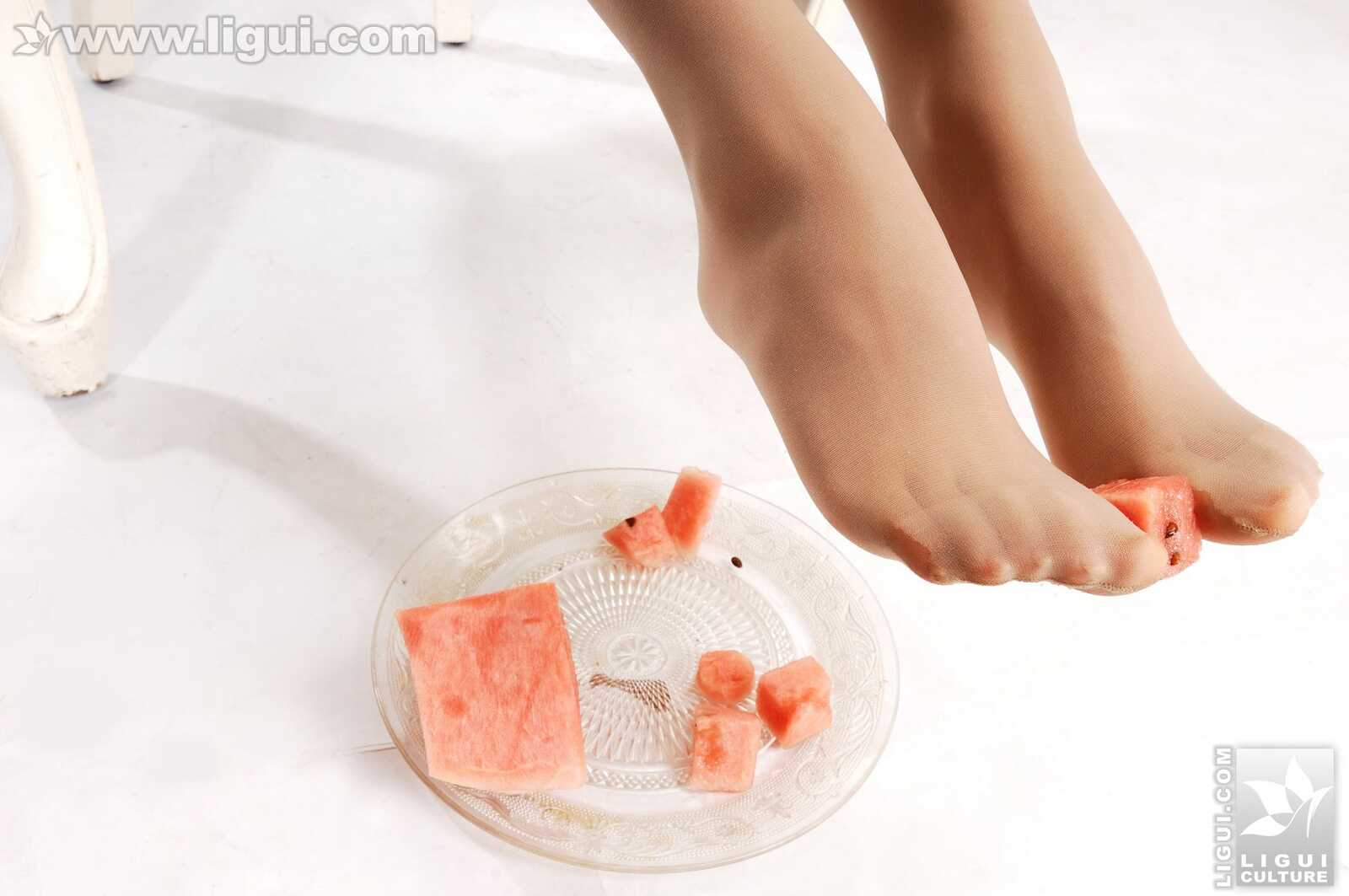 Model 伊园《甜美丝足炸出的西瓜汁》 [丽柜LiGui第9张