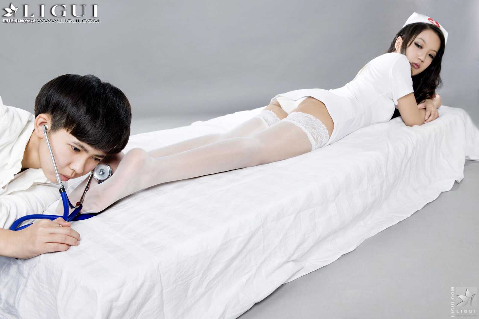 [丽柜贵足LiGui] Model 司琪《白丝护士》美腿丝足写第6张