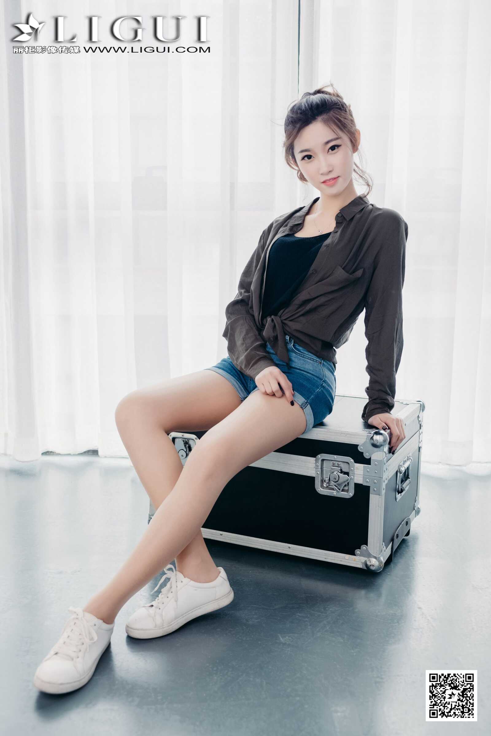 Model 筱筱《甜美热裤少女》 [丽柜] 写真集第4张