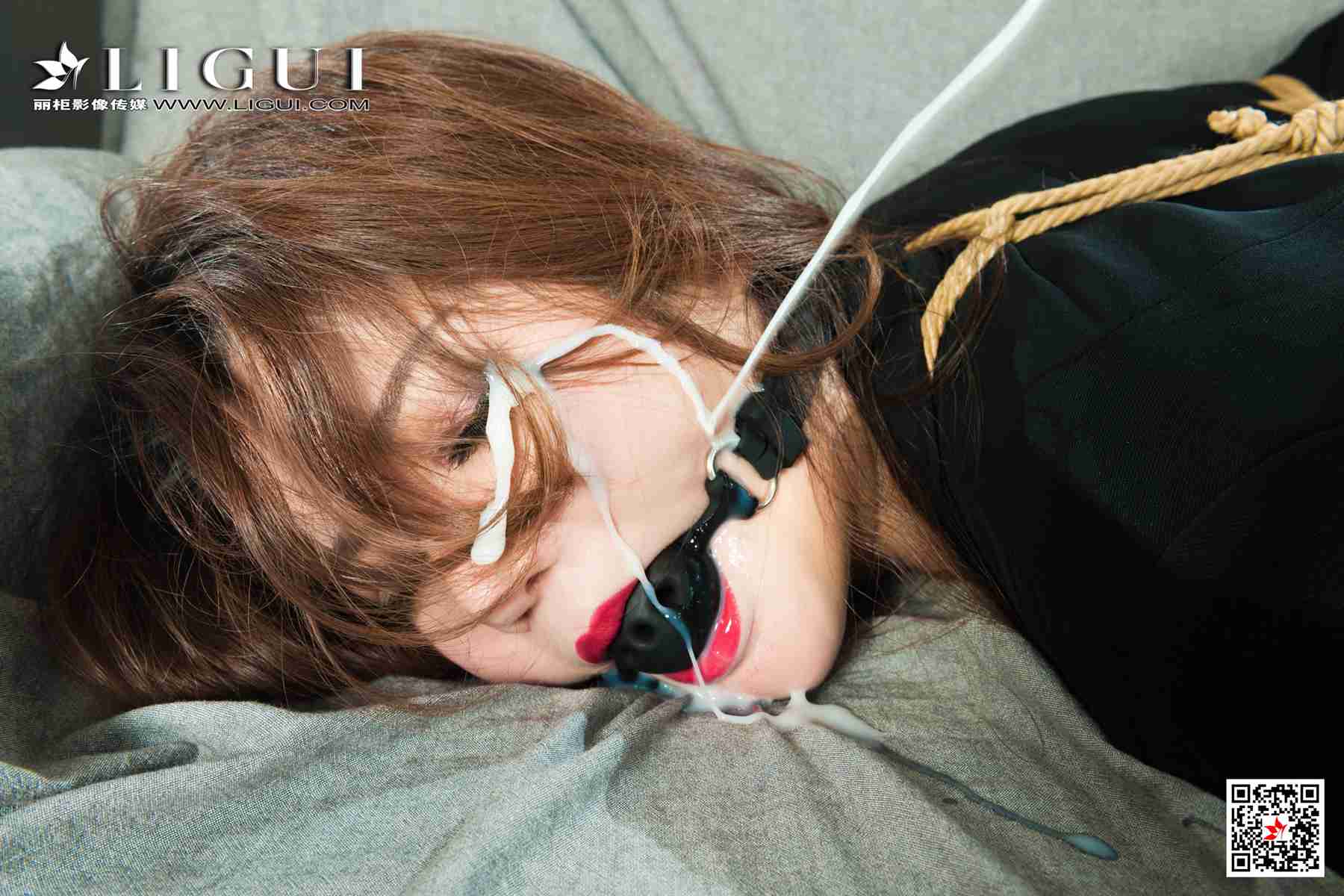 [Ligui丽柜] 2020.12.25《颤抖的花蕊》文芮 [70P]第2张