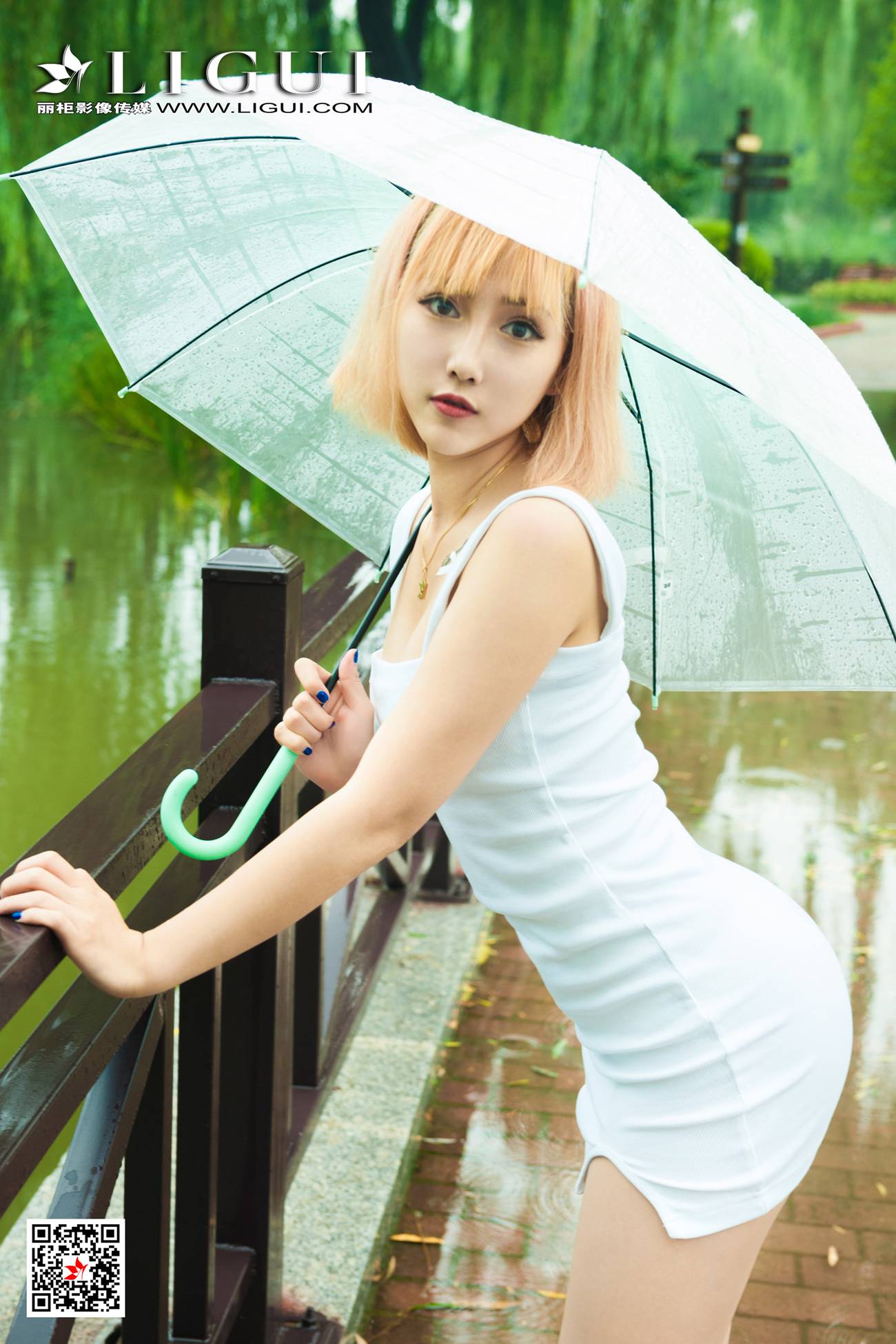 [Ligui丽柜]网络丽人 2021.07.12 Model《雨中漫步》小第6张