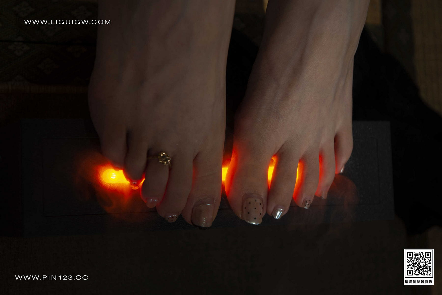 [Ligui丽柜] 2023.11.27《唇享欲足》甜甜第14张