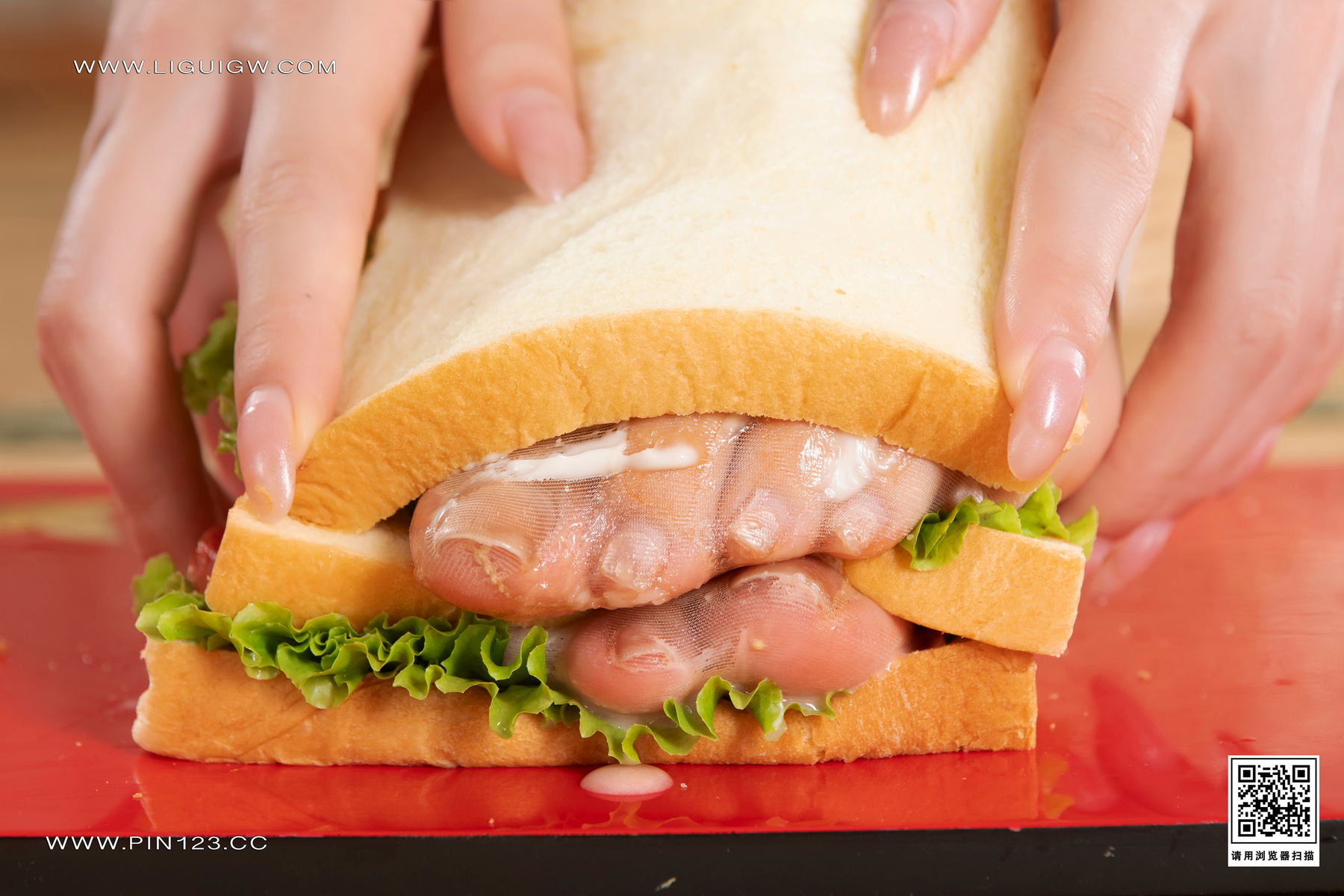 [Ligui丽柜] 2024.08.05《香足三明治》甜甜第12张