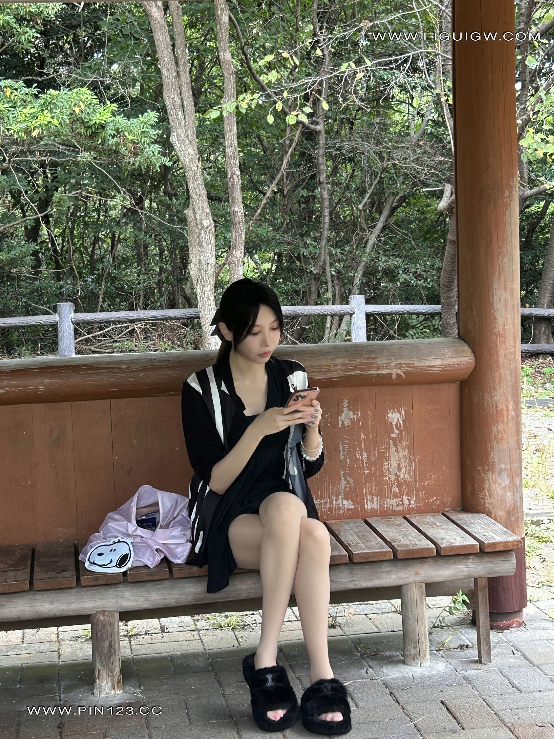 [Ligui丽柜] 2024.11.14《兔子日本旅拍花絮图片》兔子第2张