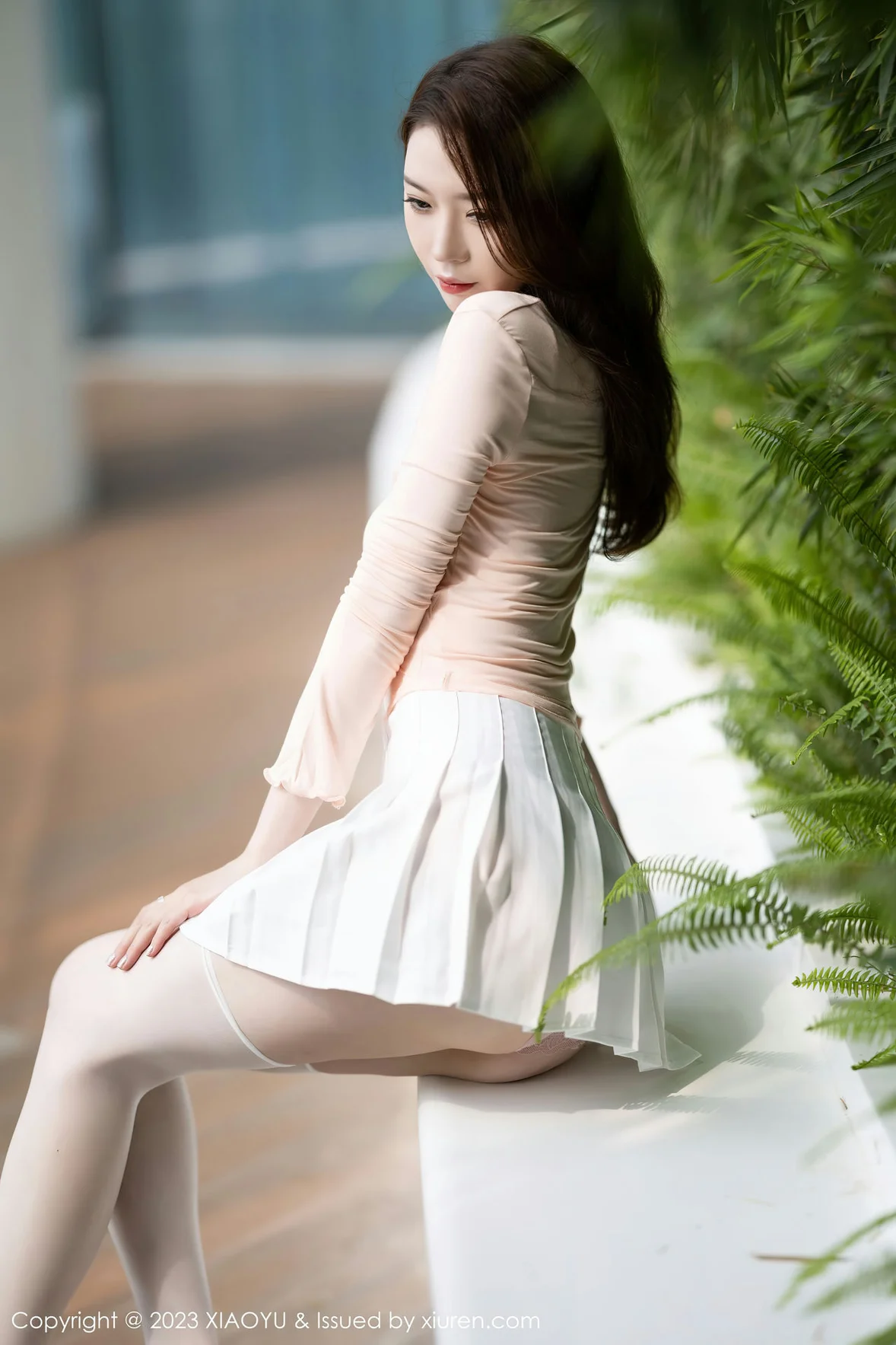  XIAOYU 语画 Vol.1069 梦心玥 诱人白色丝袜性感写真1 [86P]第2张