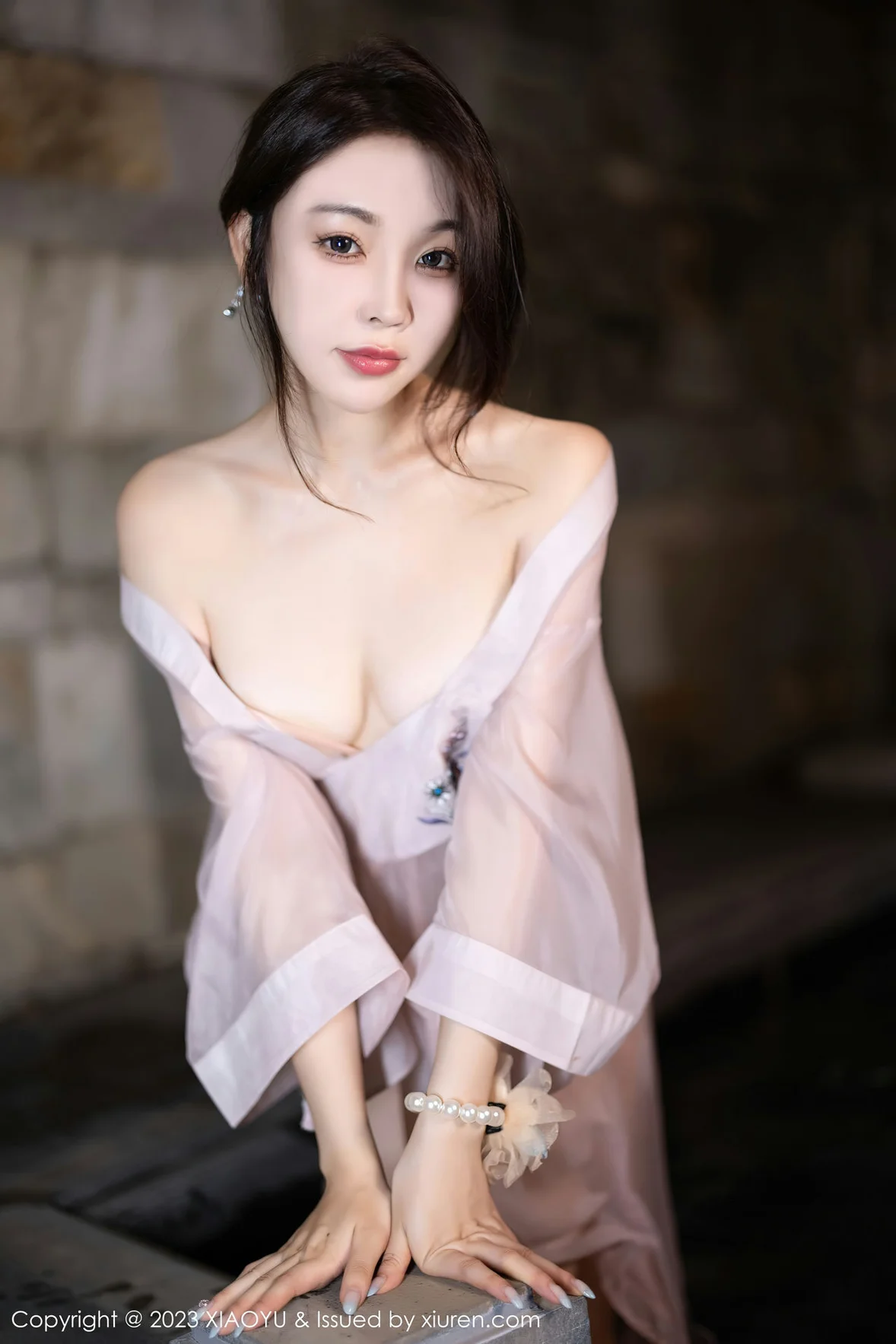  XIAOYU 语画 Vol.1076 徐莉芝Booty 轻透薄纱服饰性感写真 [85P]第17张
