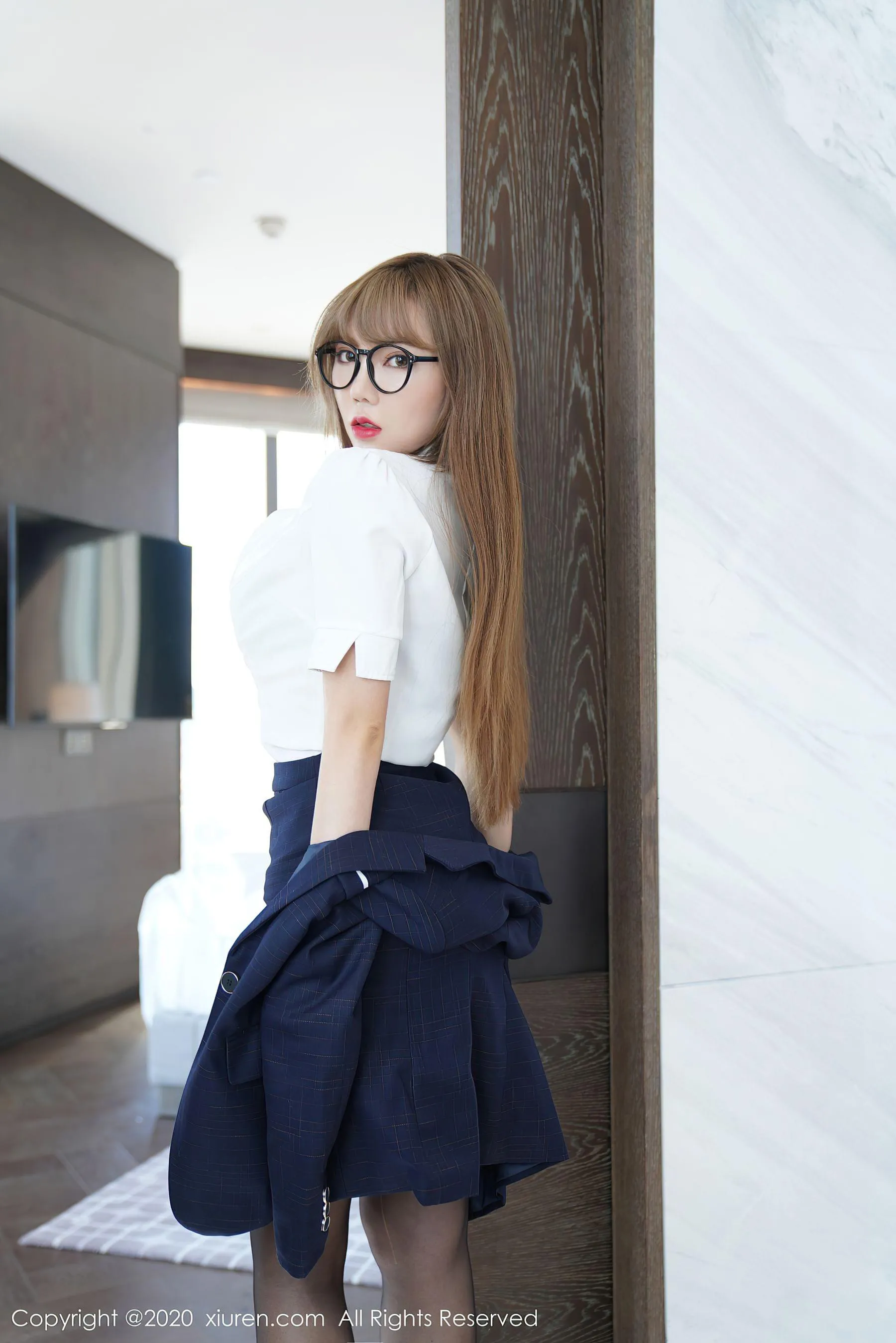  秀人XIUREN No.2396 柴婉艺Averie第18张