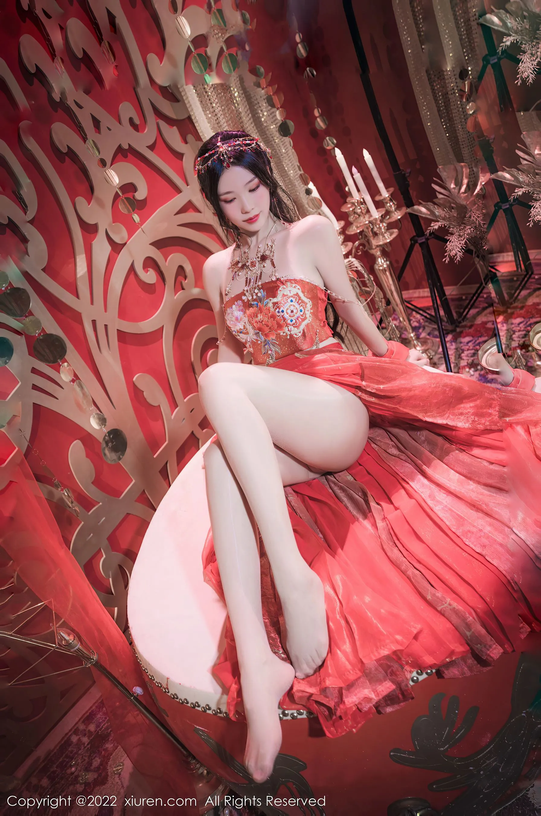  秀人网 No.5699 利世 舞娘美腿第16张