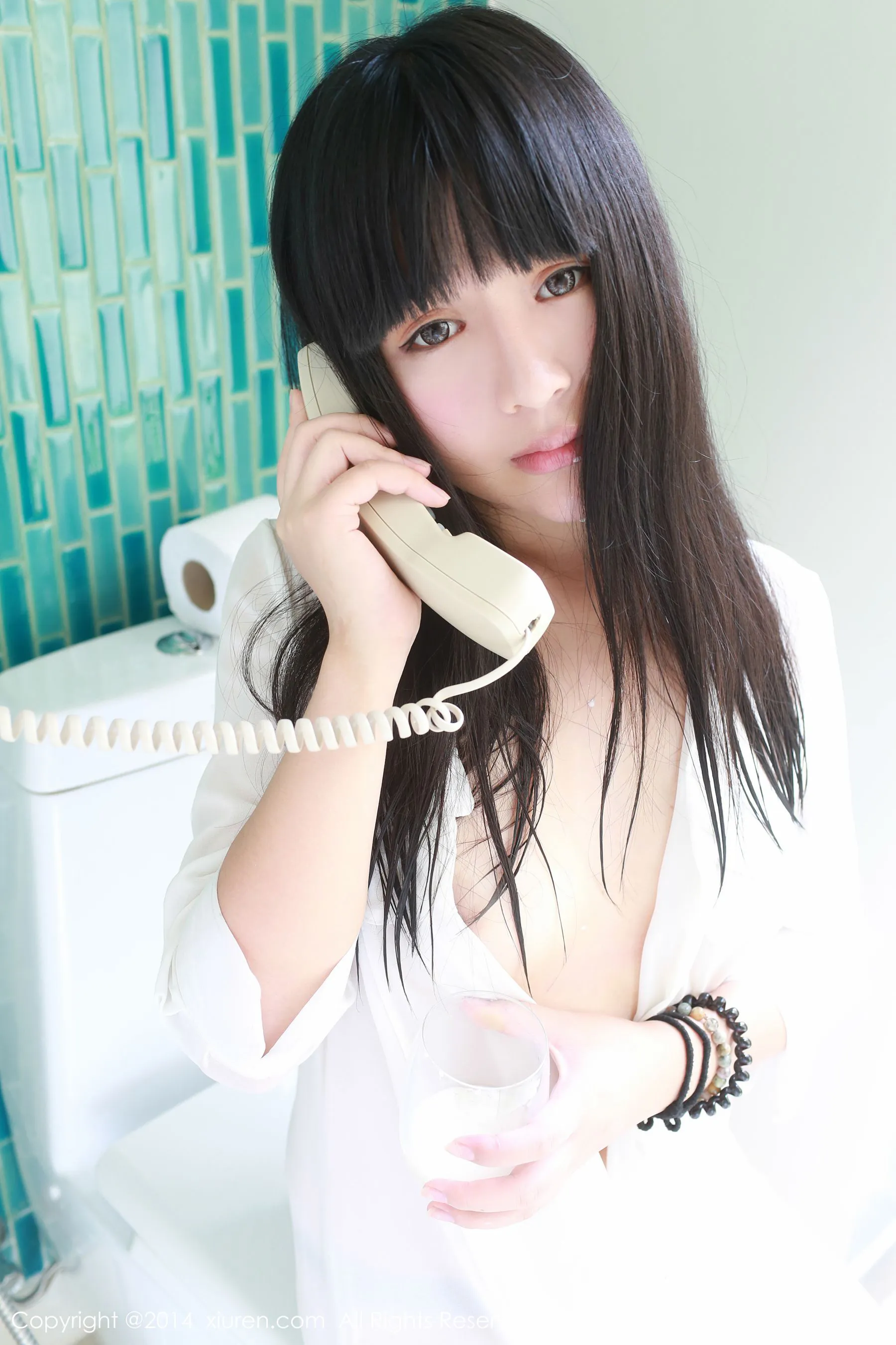  八宝icey《三亚旅拍+泰国旅拍》合辑 秀人网 No.215第24张