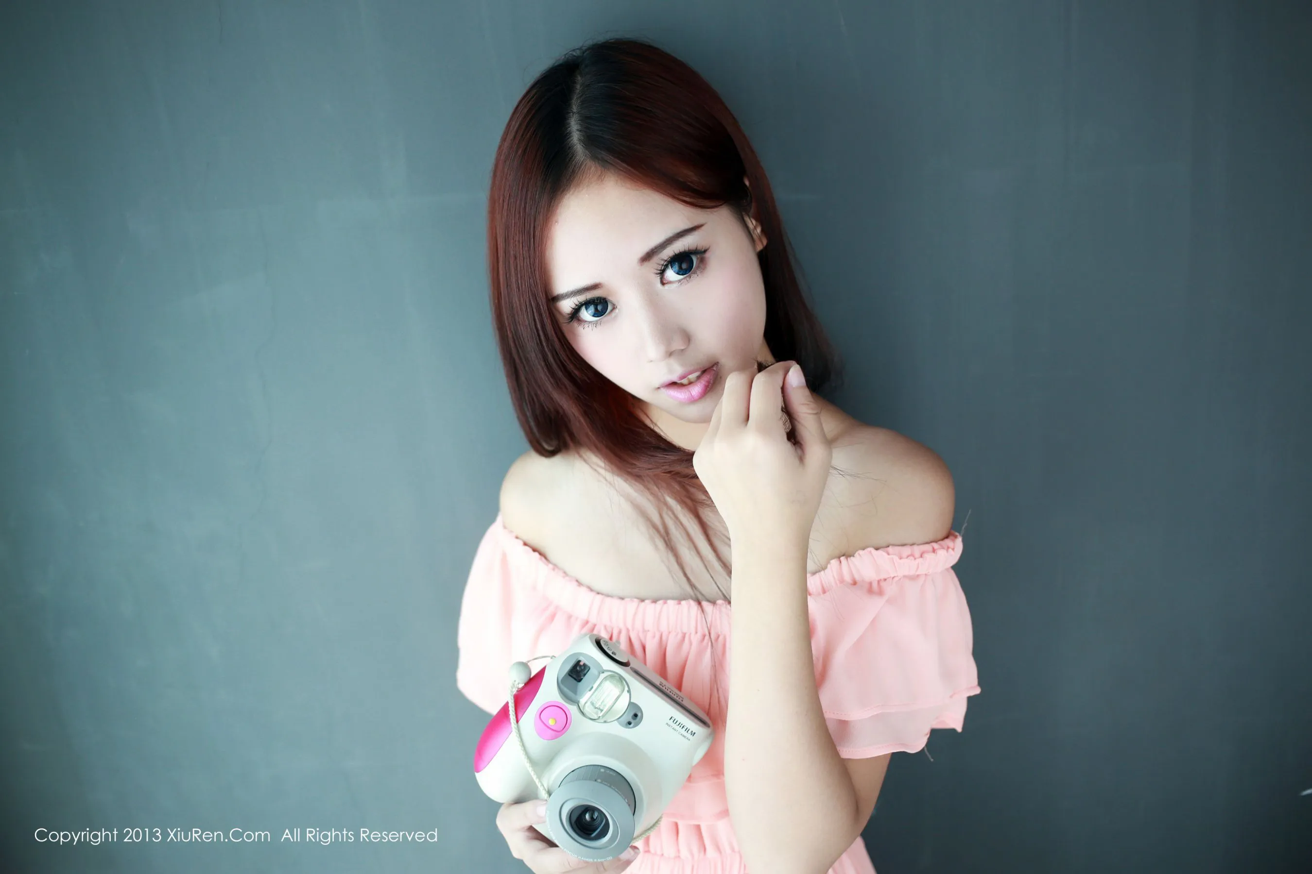  美媛馆邻家女神@toro羽住 秀人网 No.014第1张