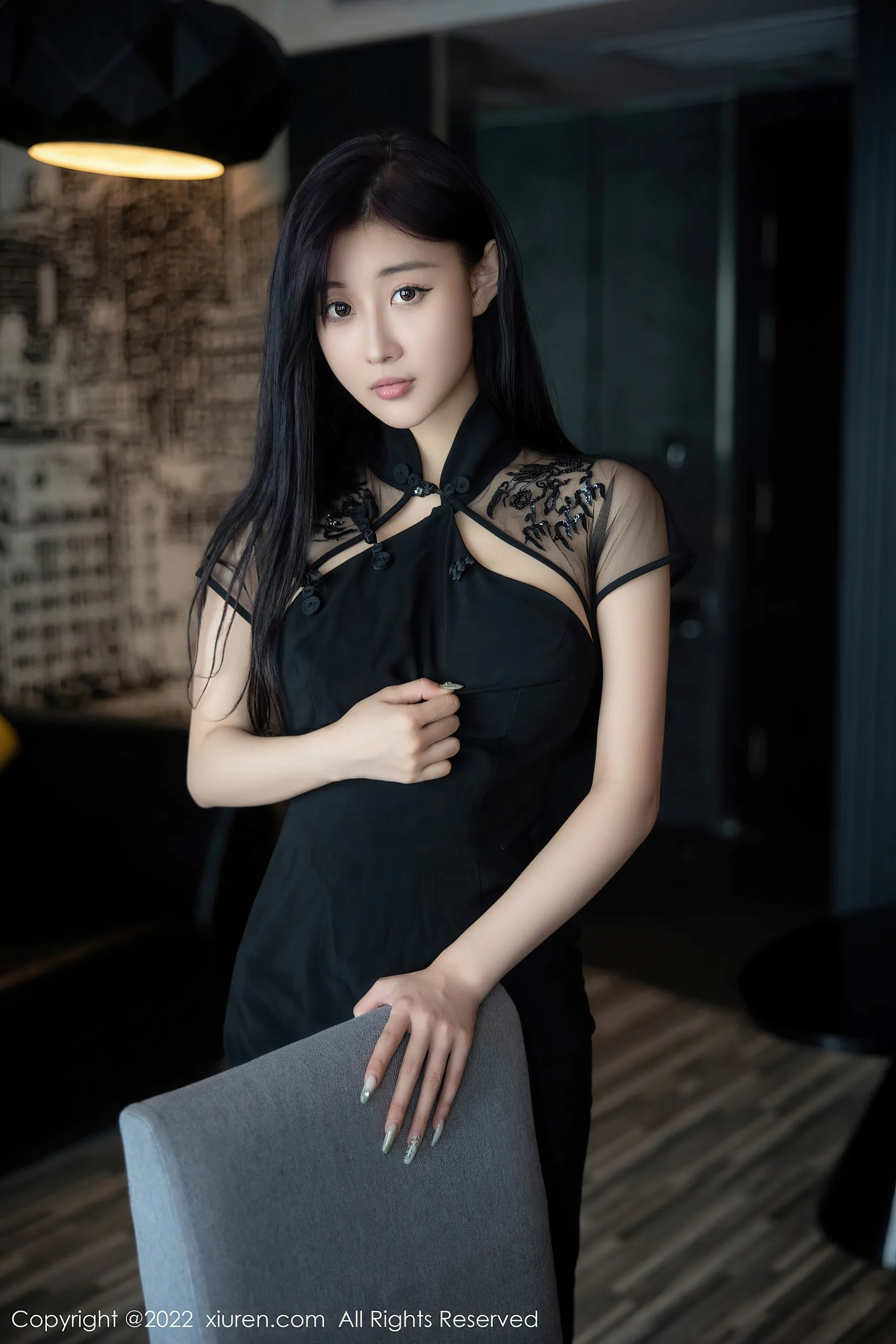  秀人网 No.5691 顾楚楚Maily 黑丝美腿第17张