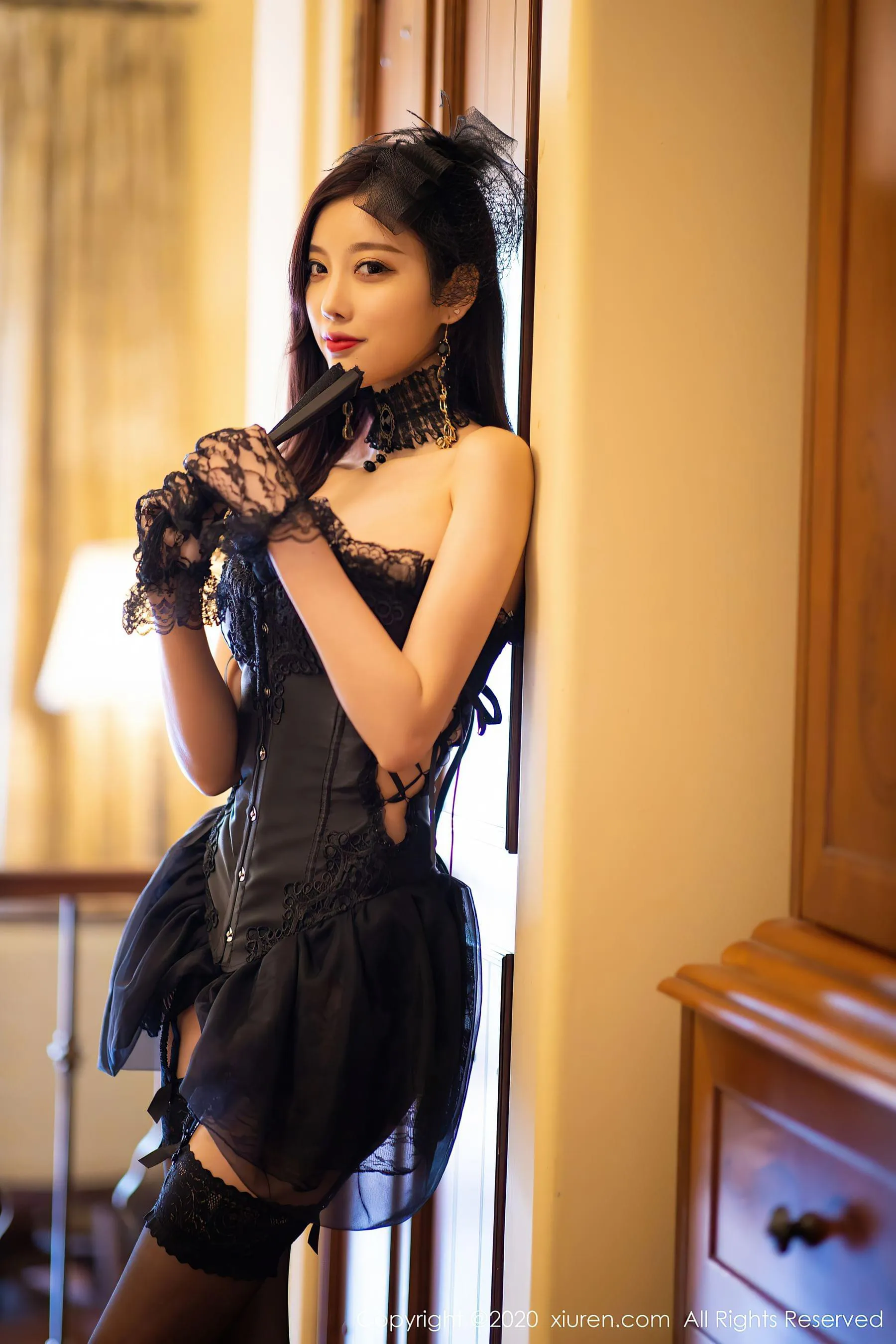  秀人XIUREN No.2400 杨晨晨sugar第2张