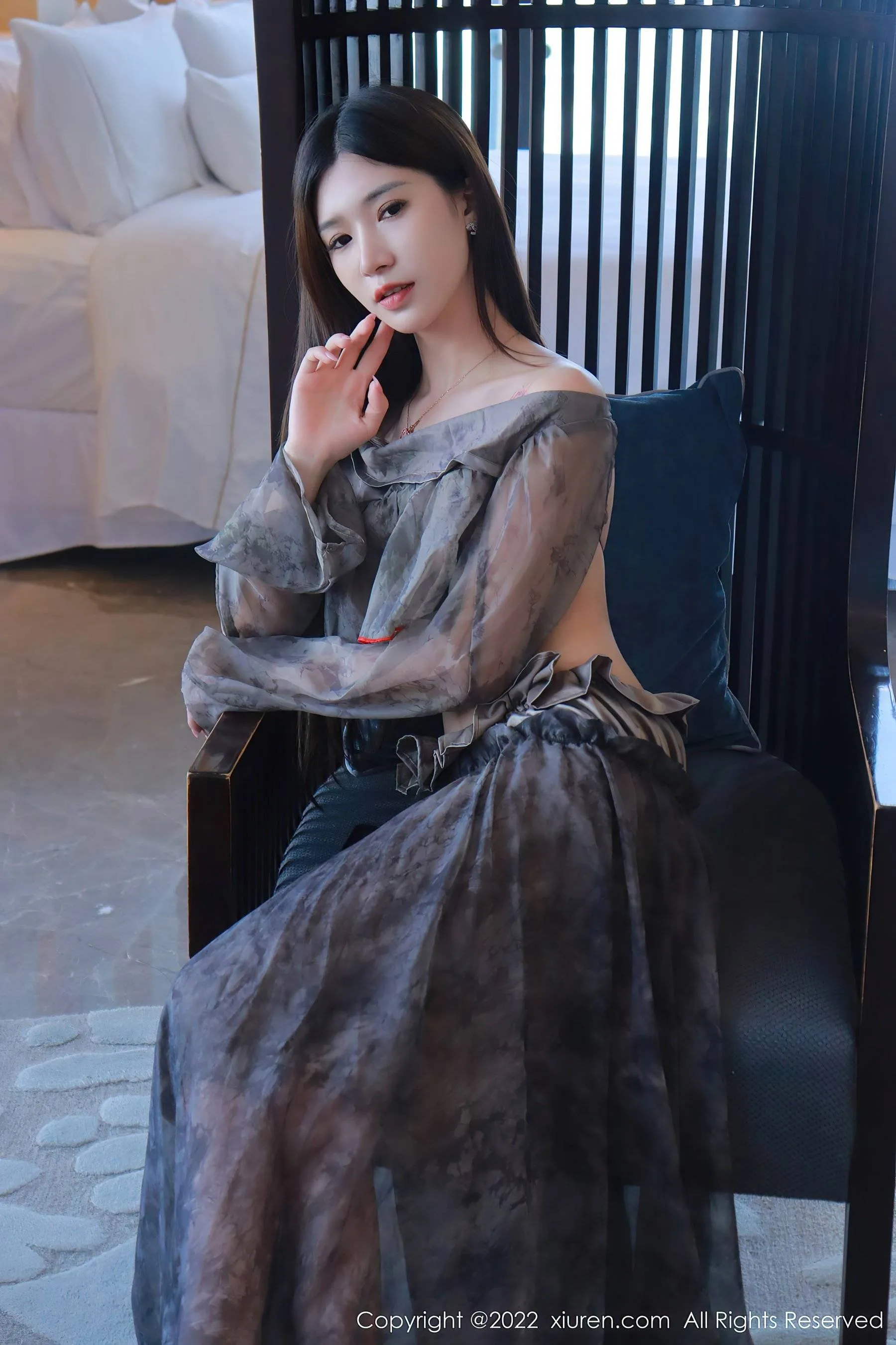  秀人网 No.5857 Hebe韩心雨第8张